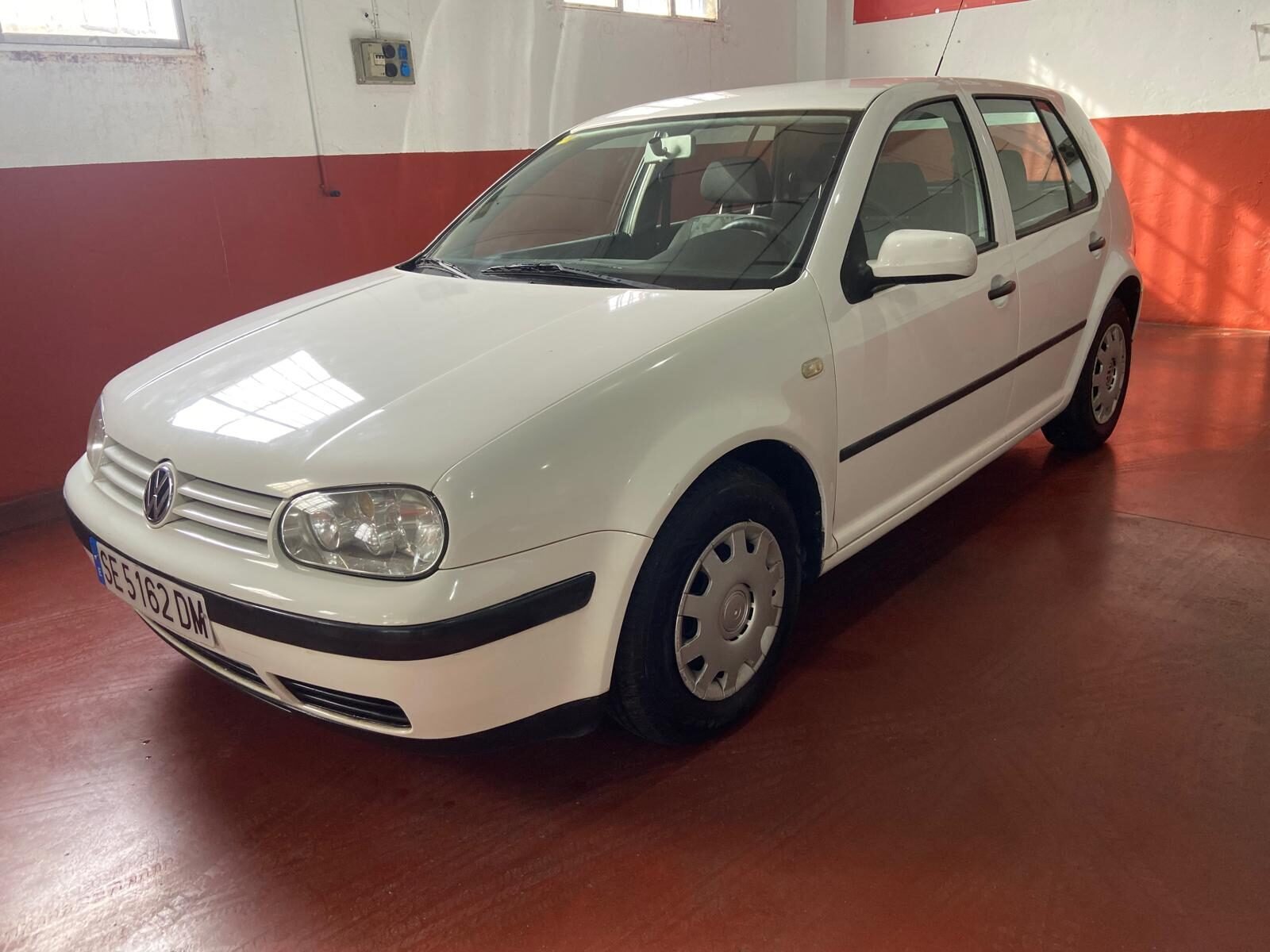 VOLKSWAGEN GOLF IV 1.9 SDI