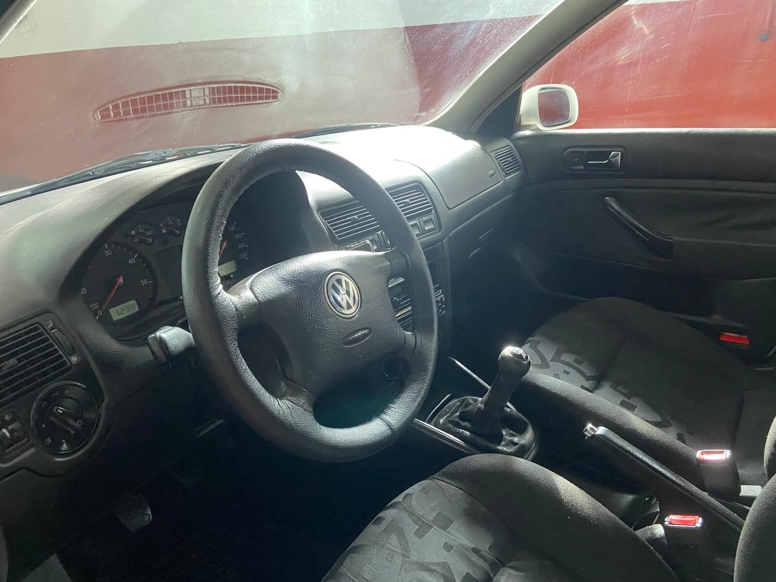 VOLKSWAGEN GOLF IV 1.9 SDI