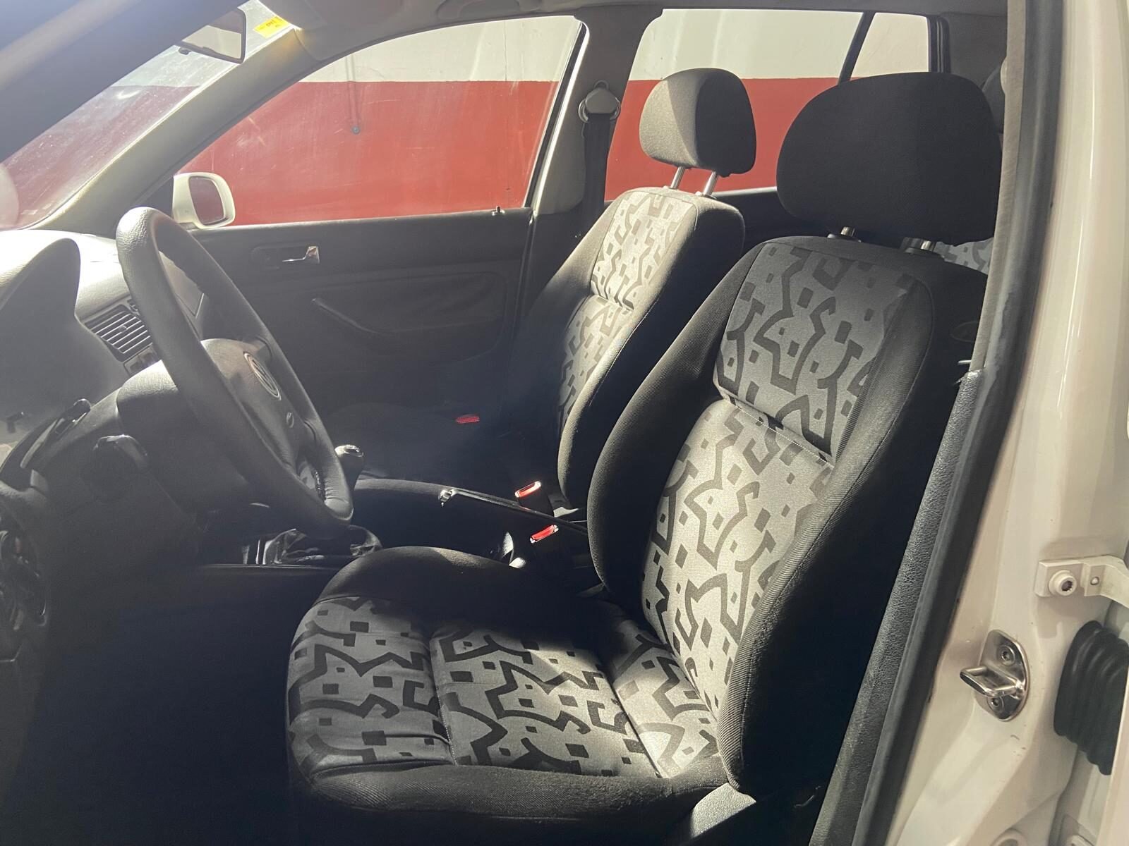 VOLKSWAGEN GOLF IV 1.9 SDI