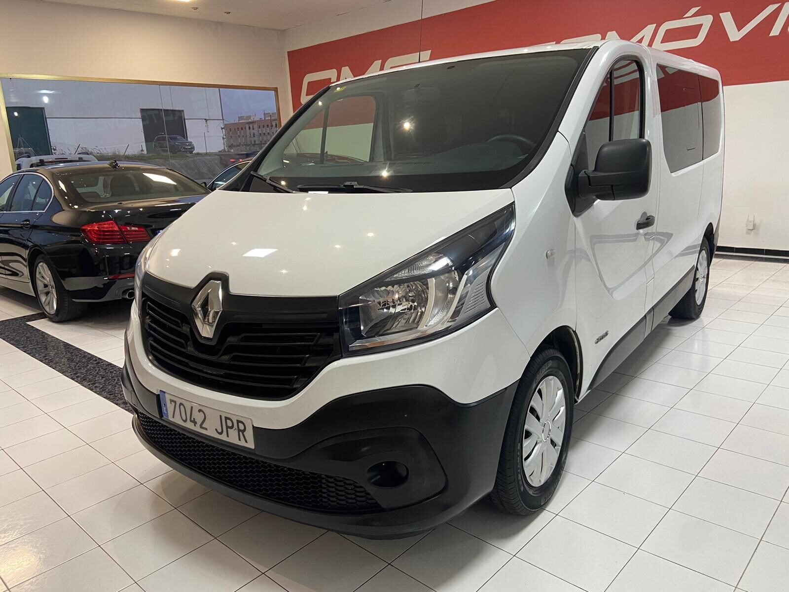 RENAULT Trafic 1.6 DCI 9 PLAZAS