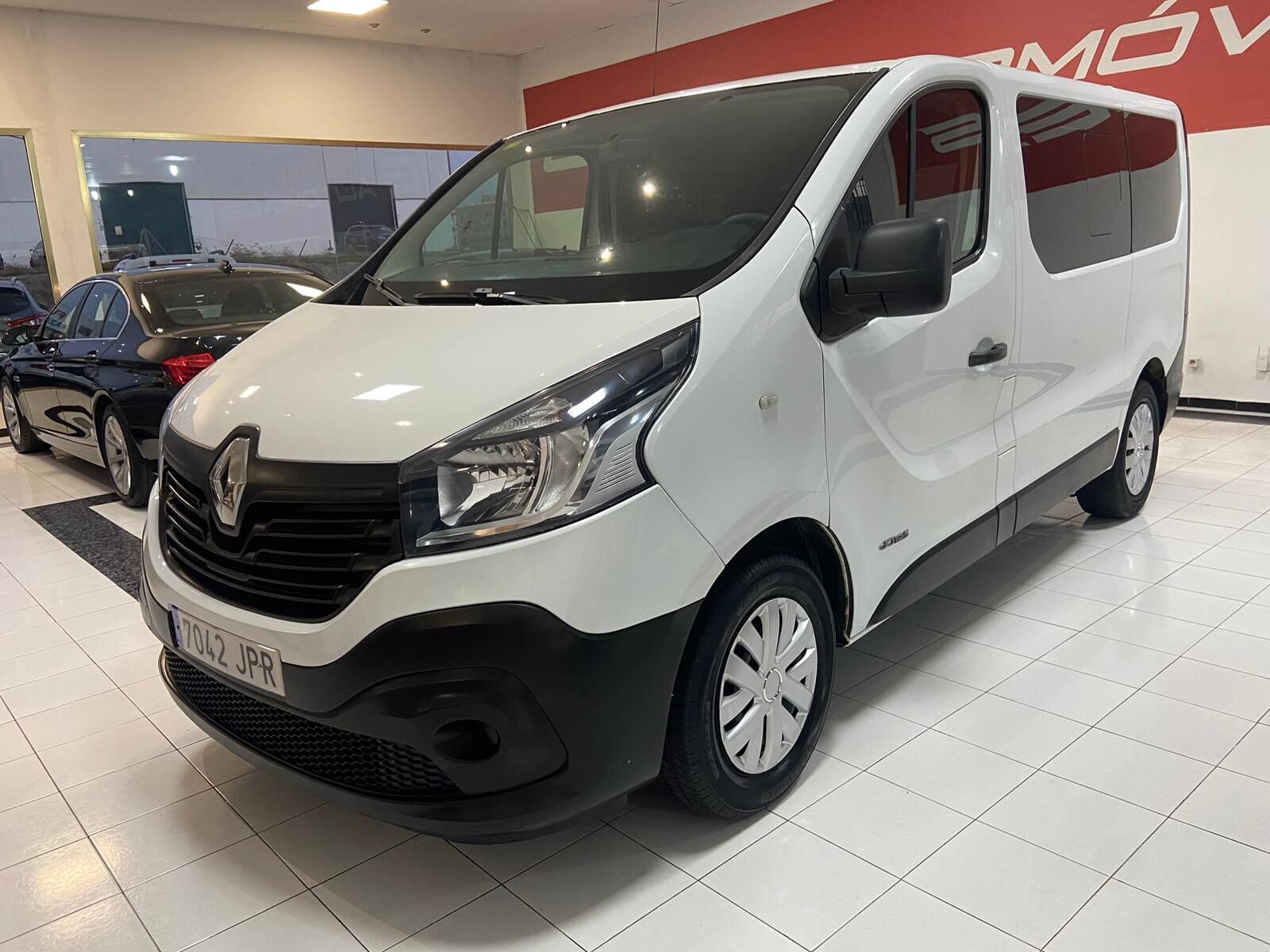 RENAULT Trafic 1.6 DCI 9 PLAZAS