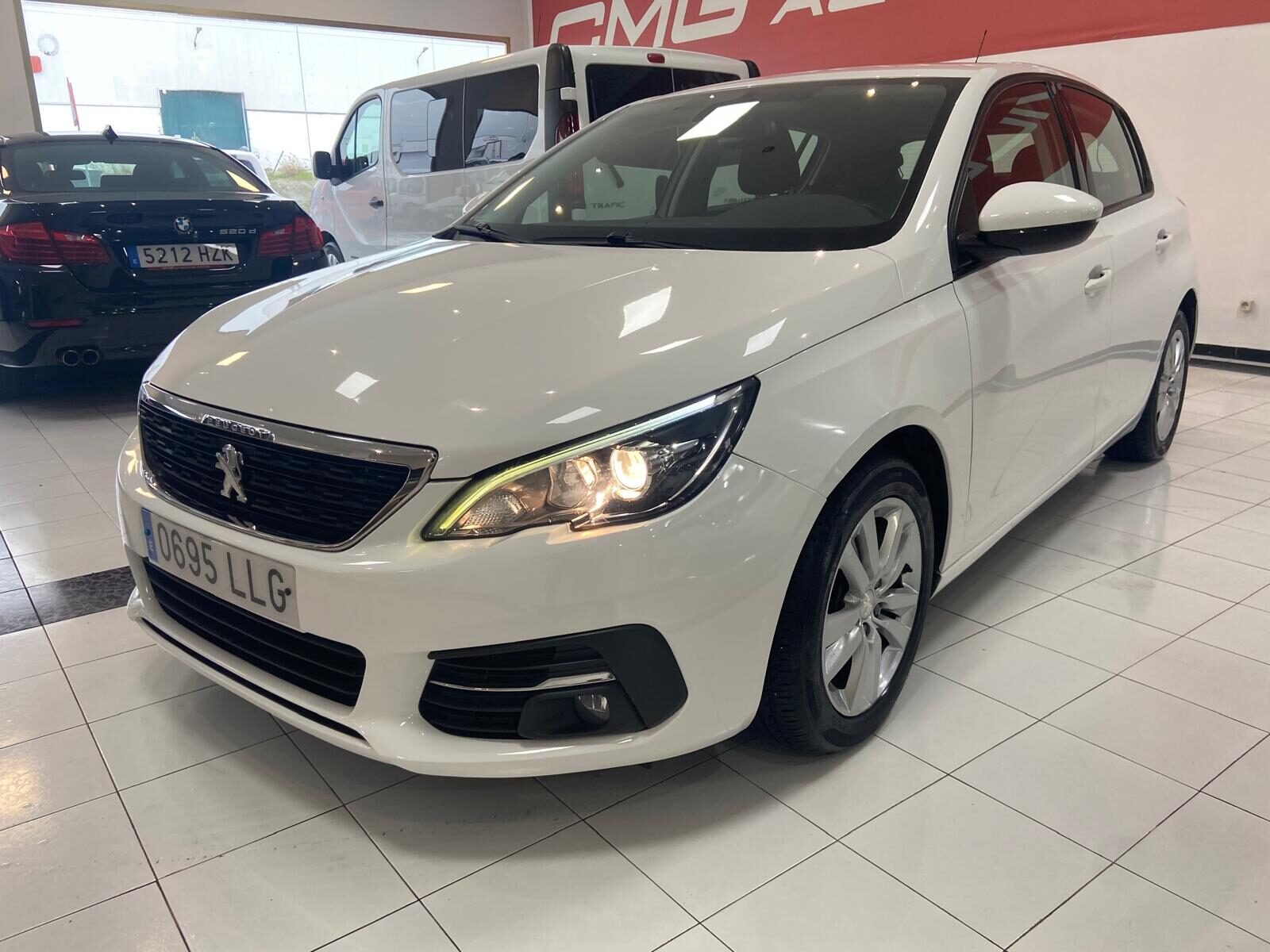 PEUGEOT 308 1.5 HDI AUTOMATICO