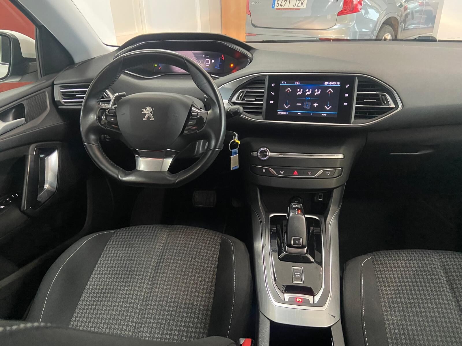 PEUGEOT 308 1.5 HDI AUTOMATICO