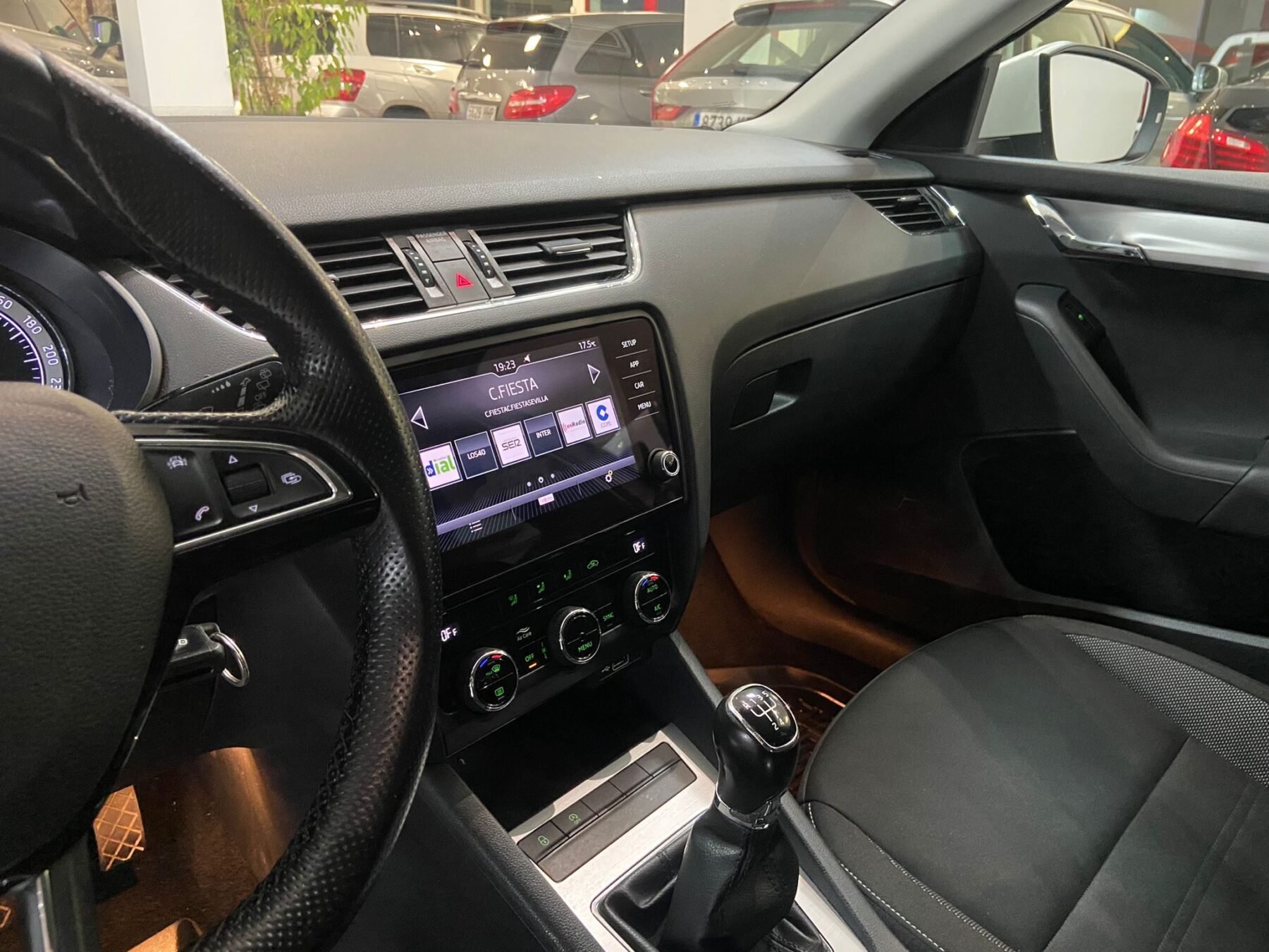 SKODA OCTAVIA 1.6 TDI 