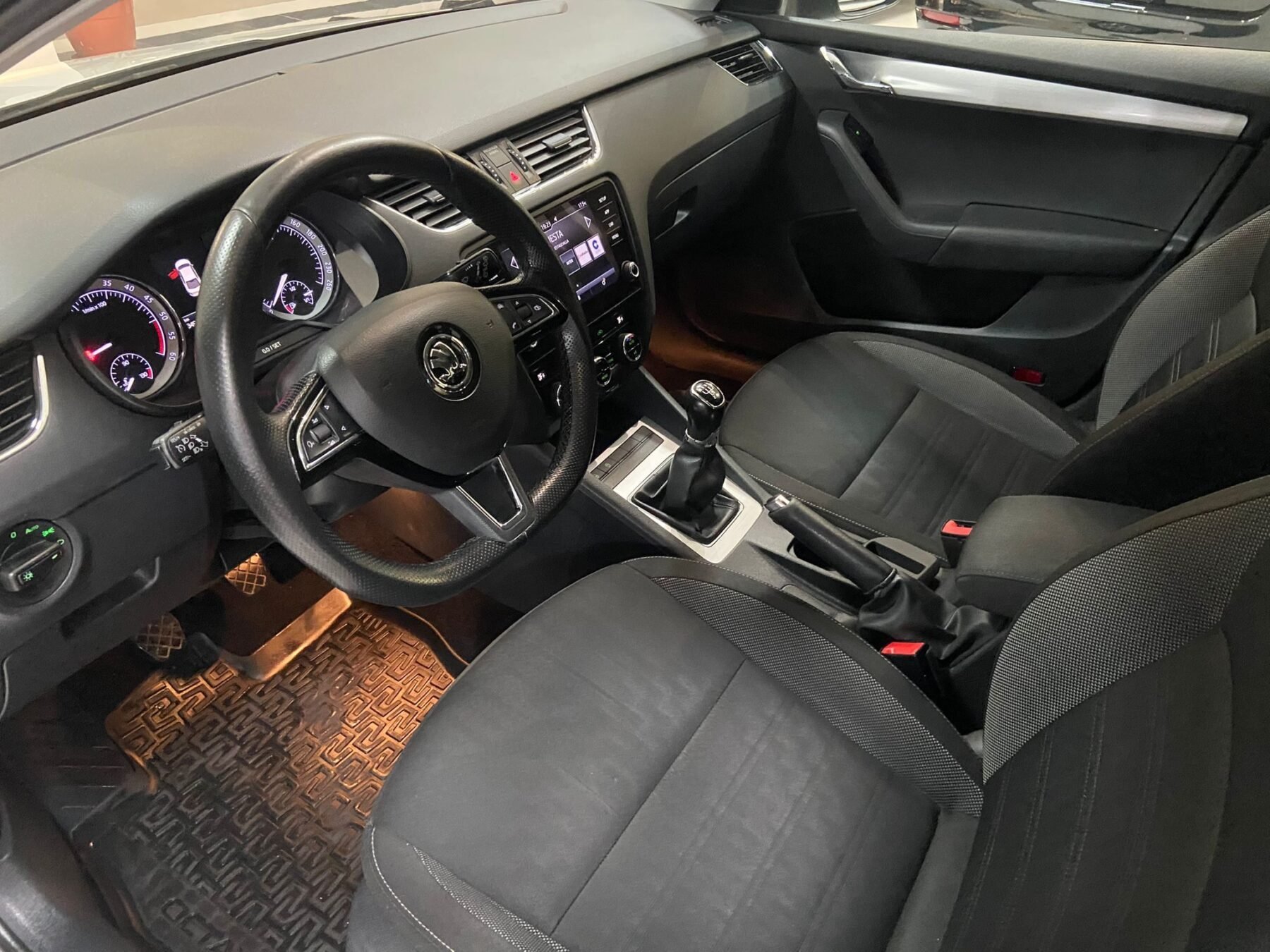 SKODA OCTAVIA 1.6 TDI 