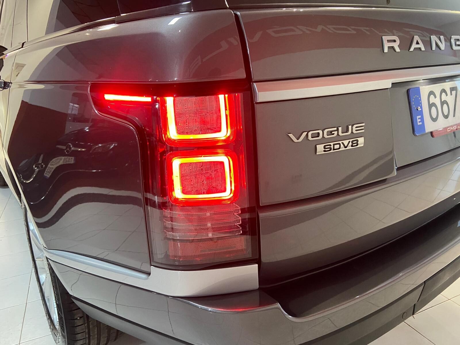 LAND-ROVER RANGE ROVER VOGUE AUTOBIOGRAPHY 4.4 SDV8