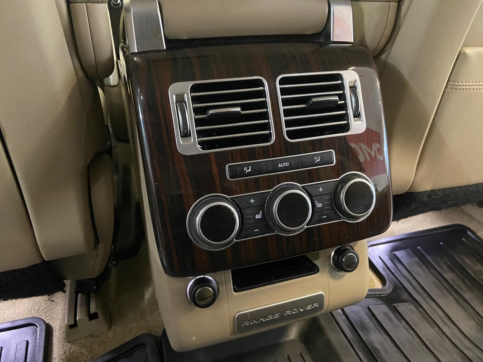 LAND-ROVER RANGE ROVER VOGUE AUTOBIOGRAPHY 4.4 SDV8