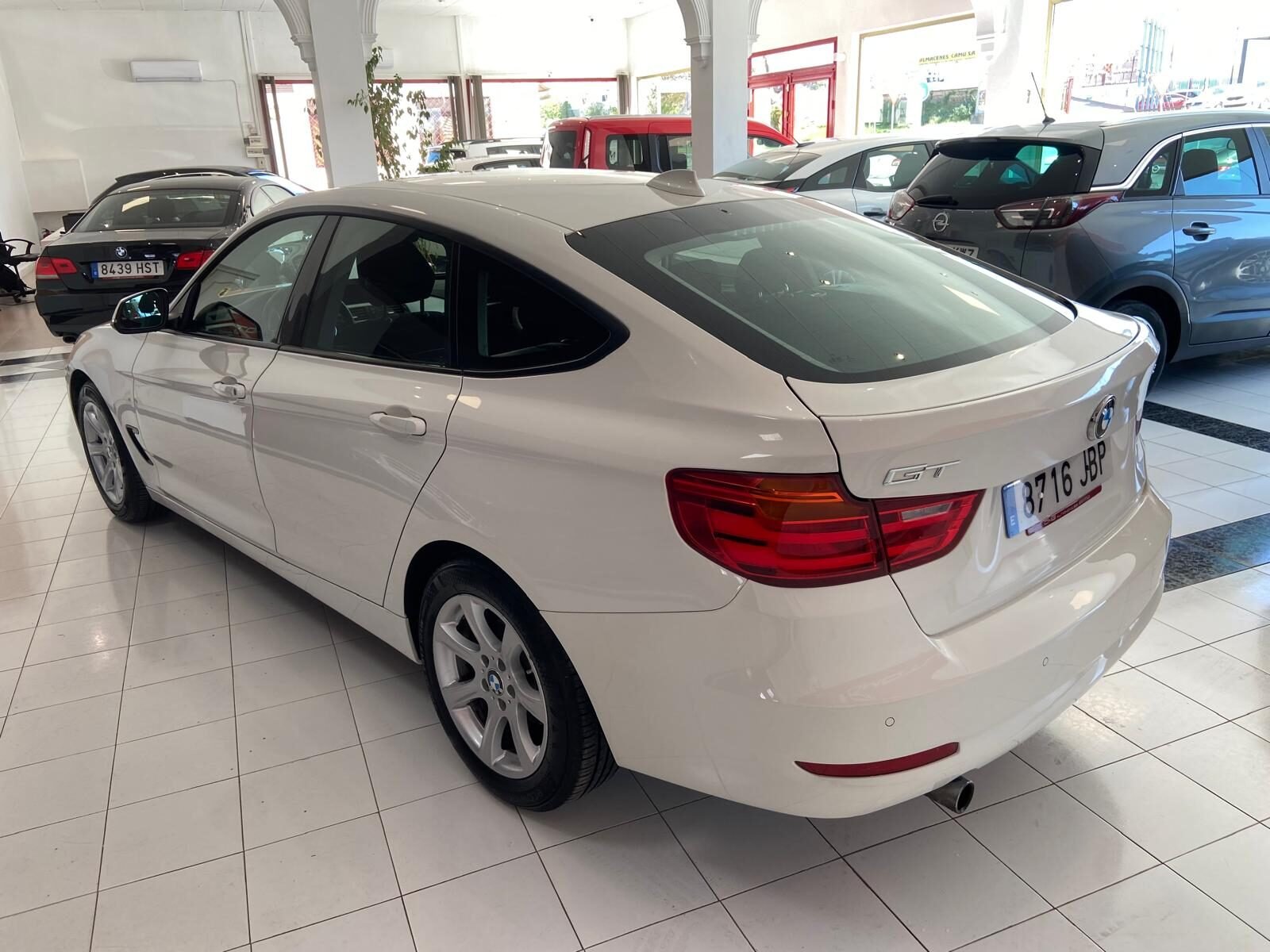 BMW SERIE 3 GRAN TURISMO 318 D