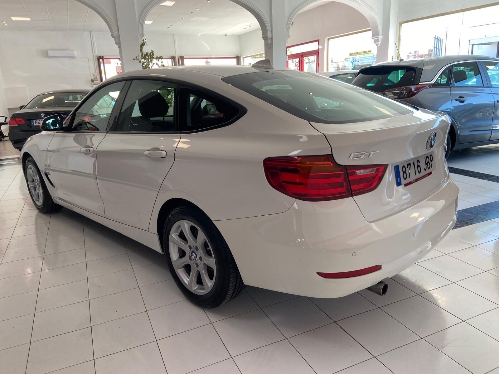 BMW SERIE 3 GRAN TURISMO 318 D