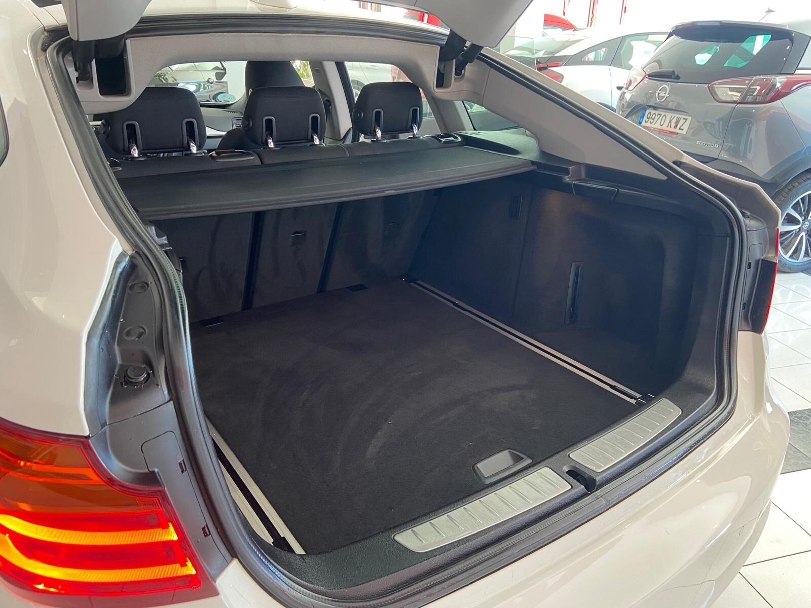 BMW SERIE 3 GRAN TURISMO 318 D