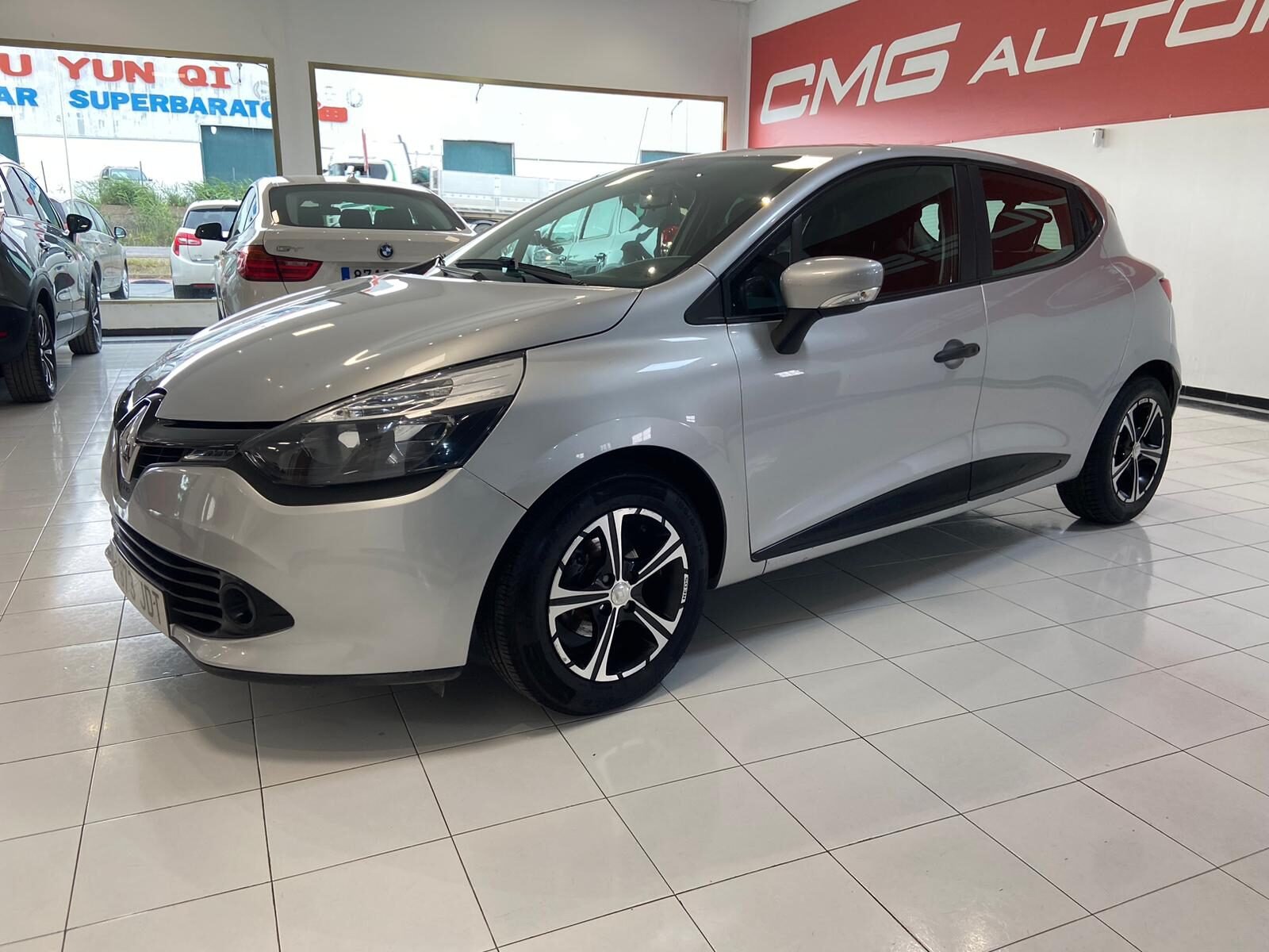 RENAULT CLIO 1.5 DCI