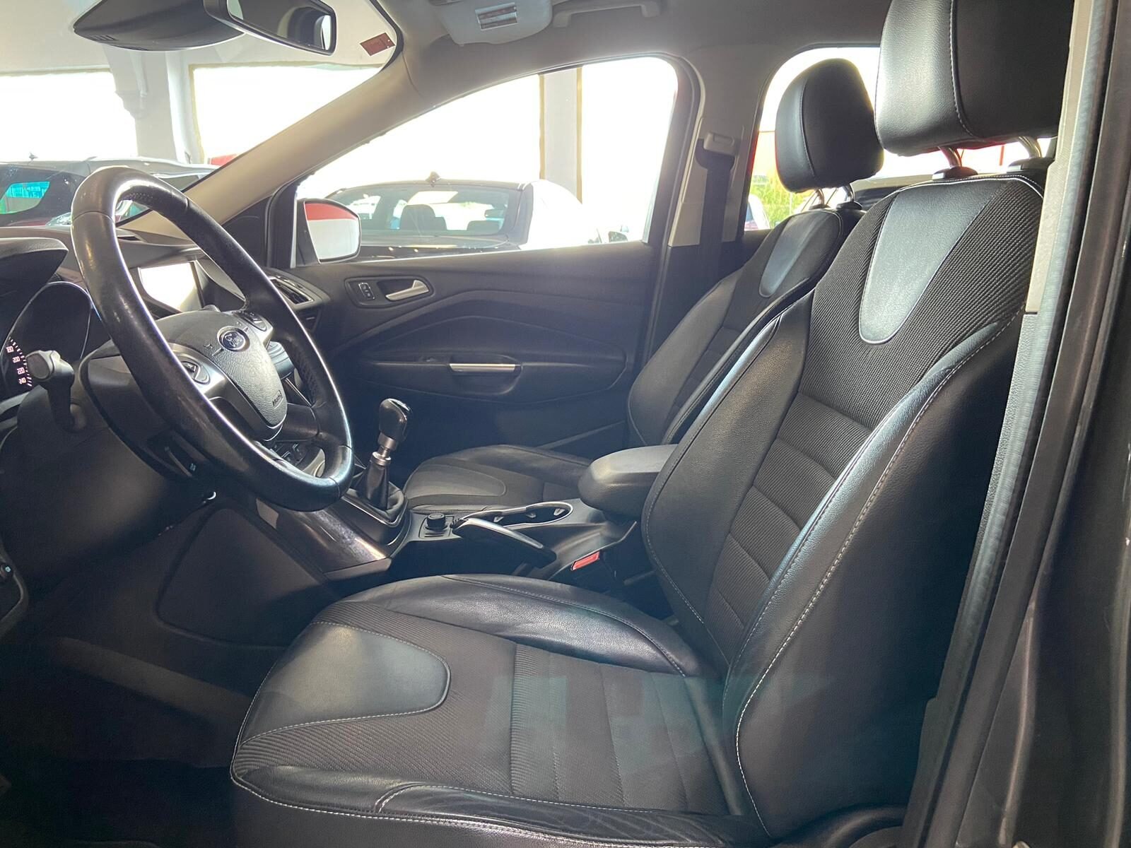 FORD Kuga 2.0 TDCI TITANIUM