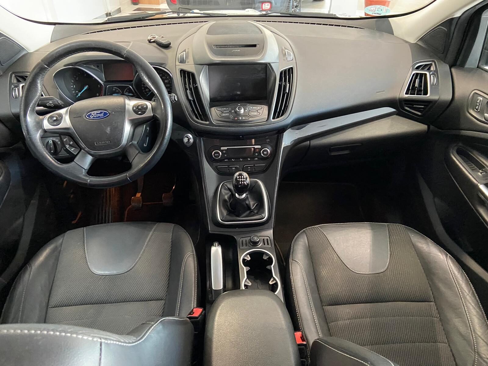 FORD Kuga 2.0 TDCI TITANIUM