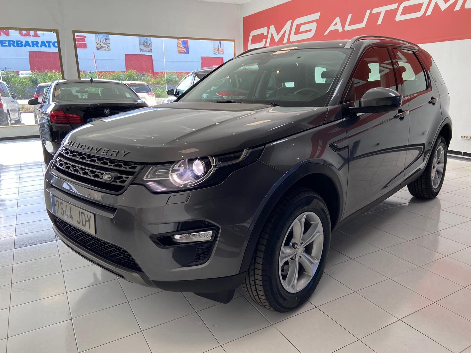 LAND-ROVER DISCOVERY SPORT 2.2 TD4 SE AWD