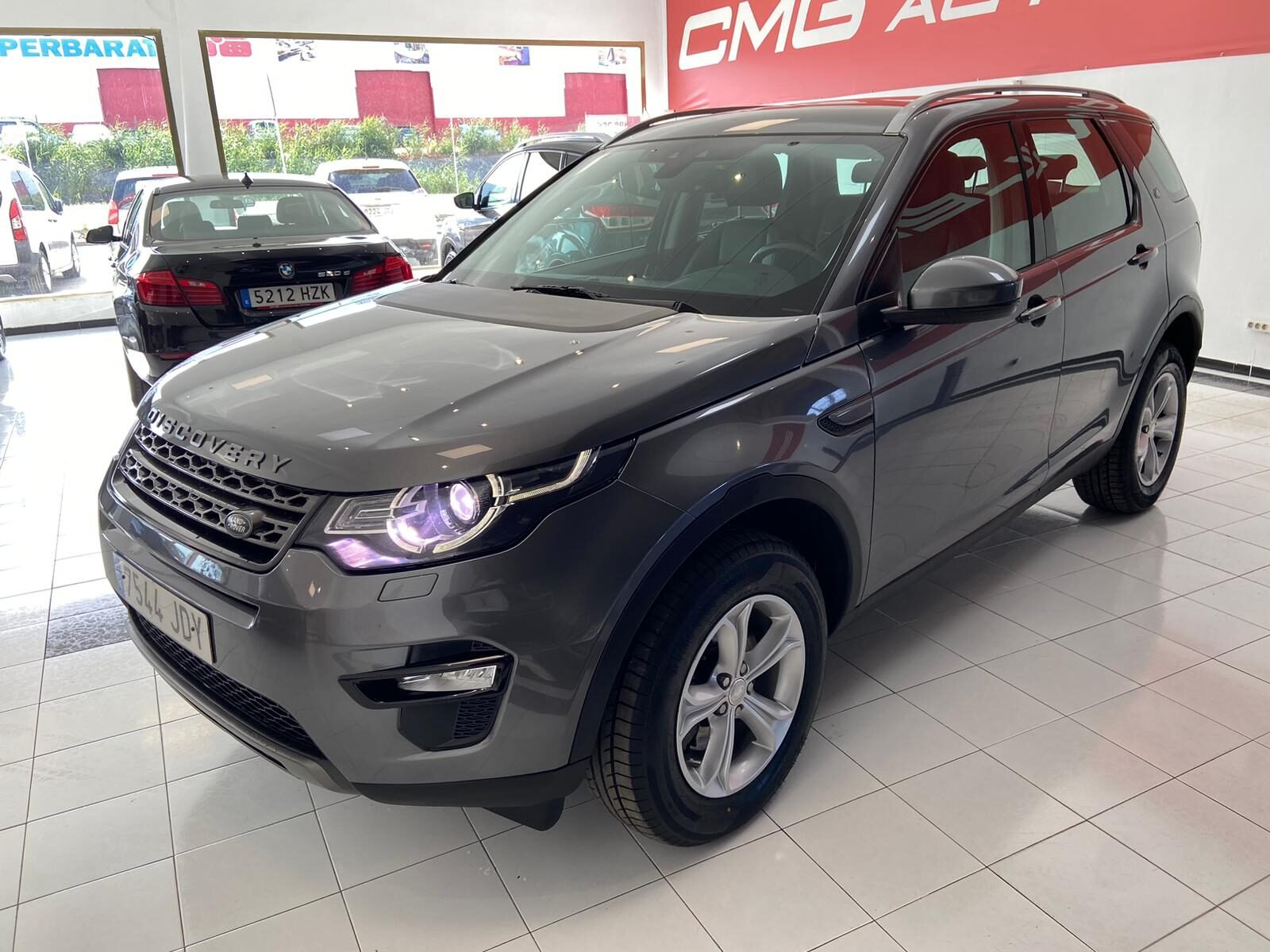 LAND-ROVER DISCOVERY SPORT 2.2 TD4 SE AWD