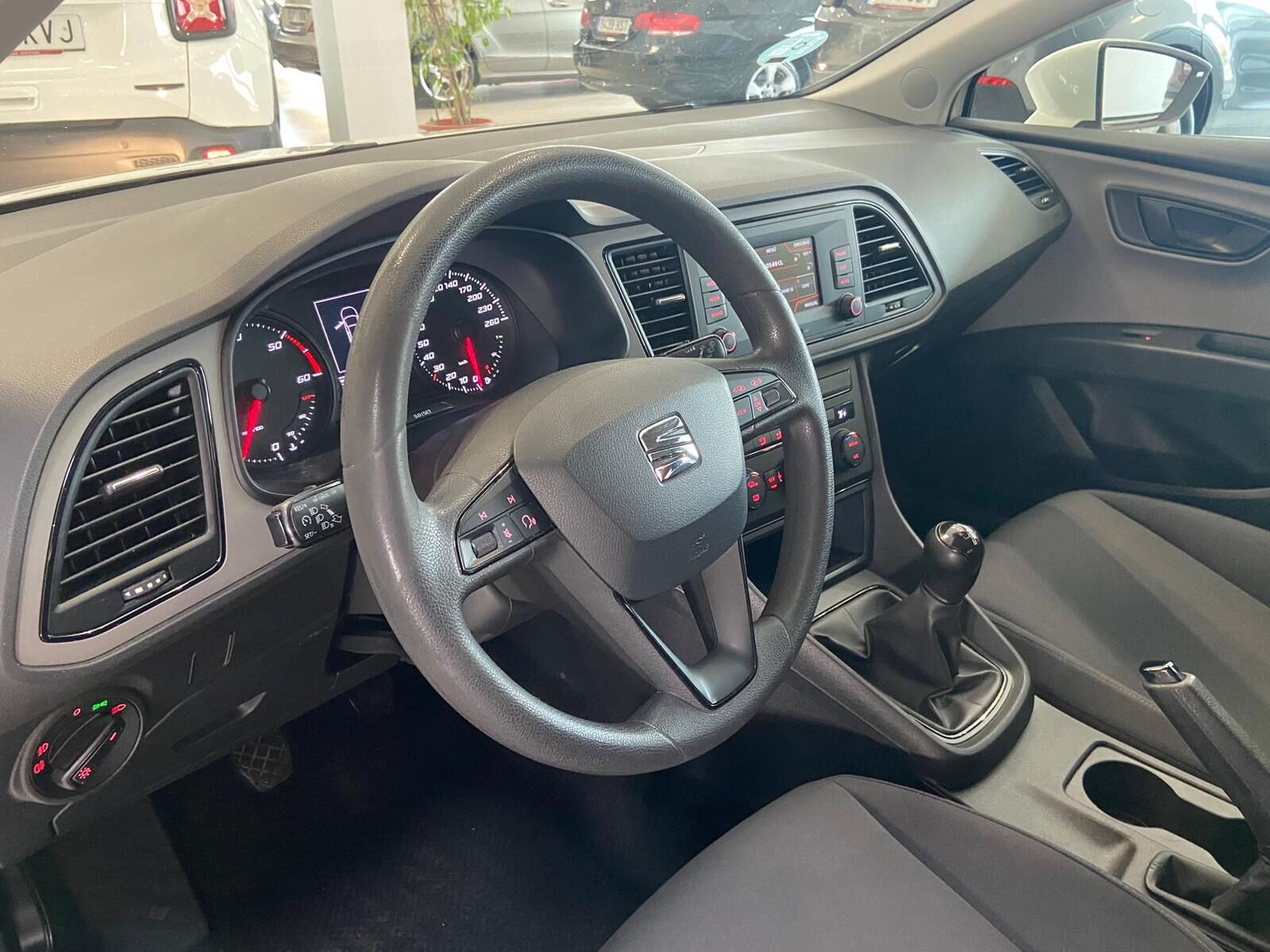 SEAT LEON 1.6 TDI REFERENCE EDITION