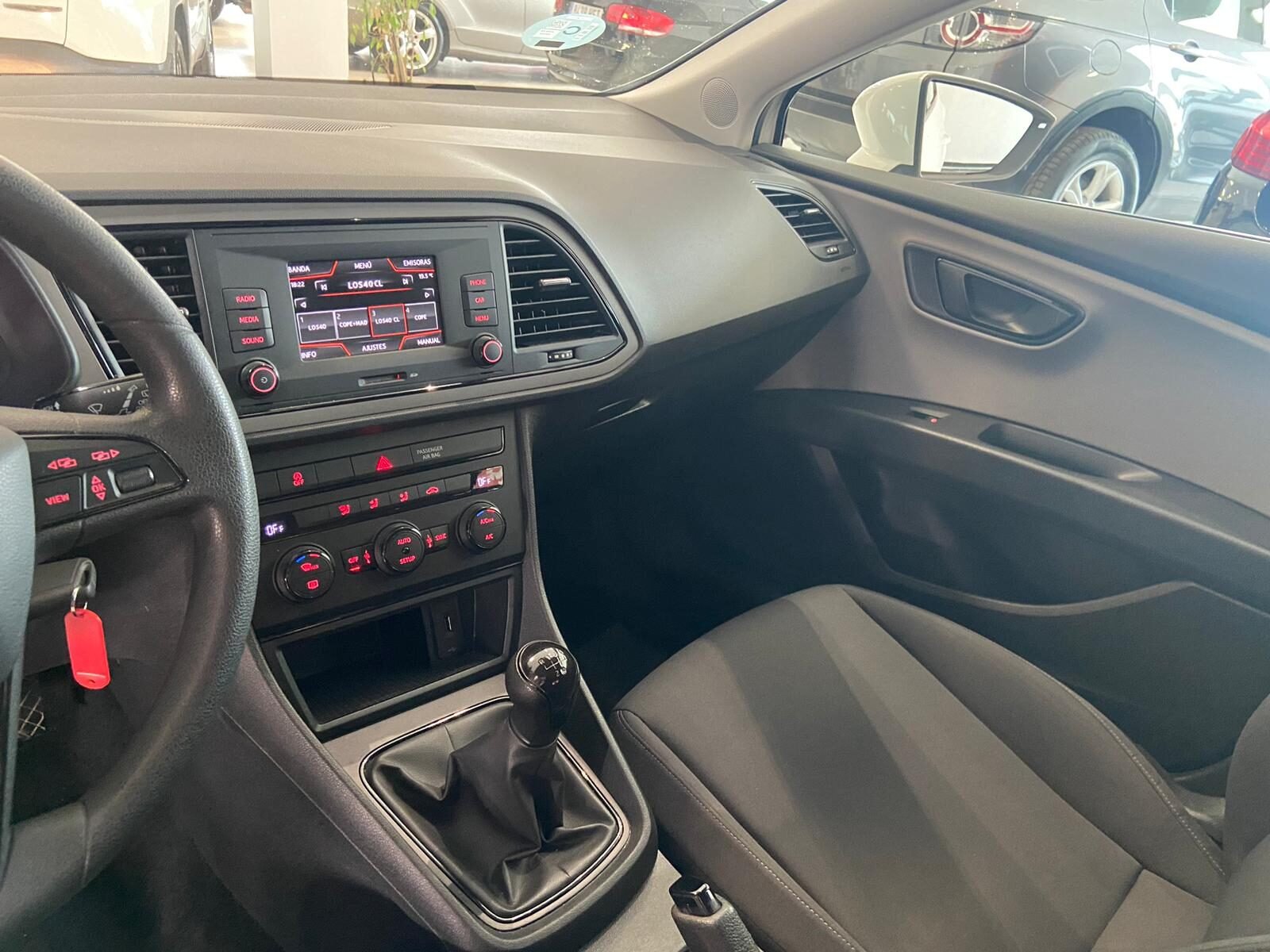 SEAT LEON 1.6 TDI REFERENCE EDITION