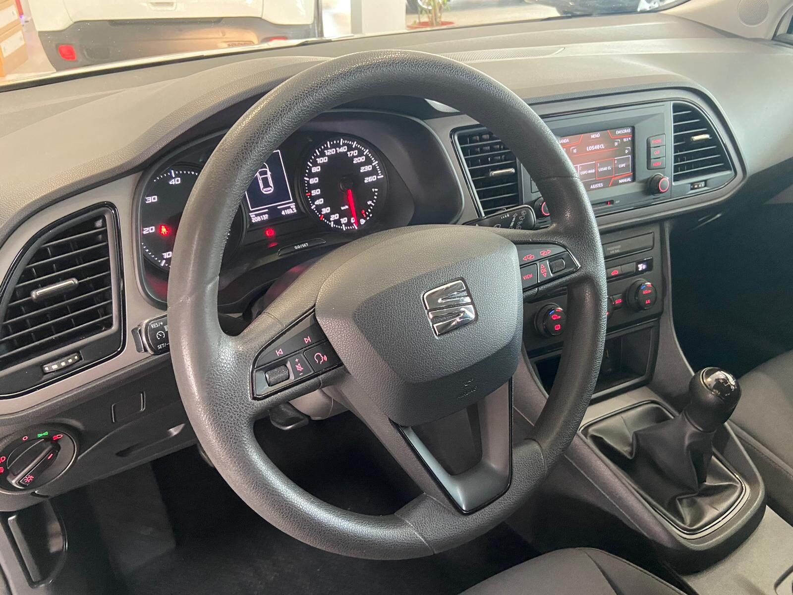 SEAT LEON 1.6 TDI REFERENCE EDITION