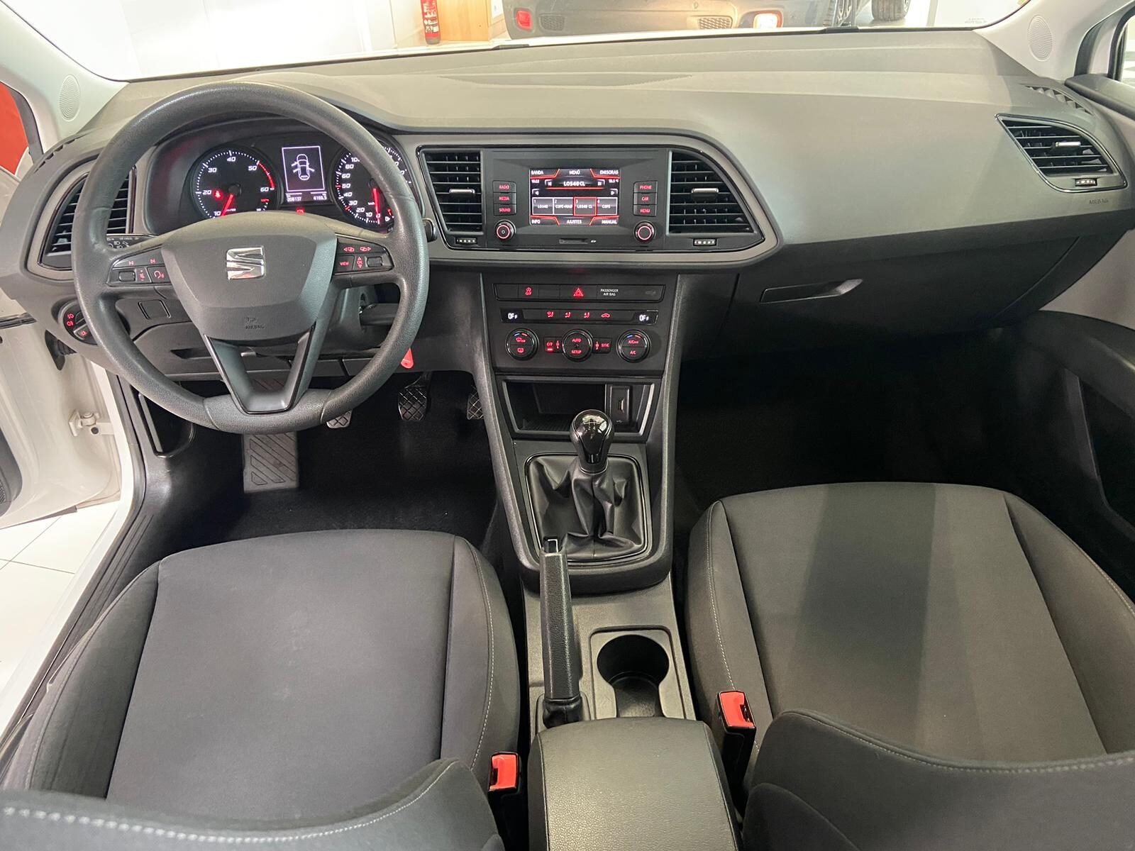 SEAT LEON 1.6 TDI REFERENCE EDITION