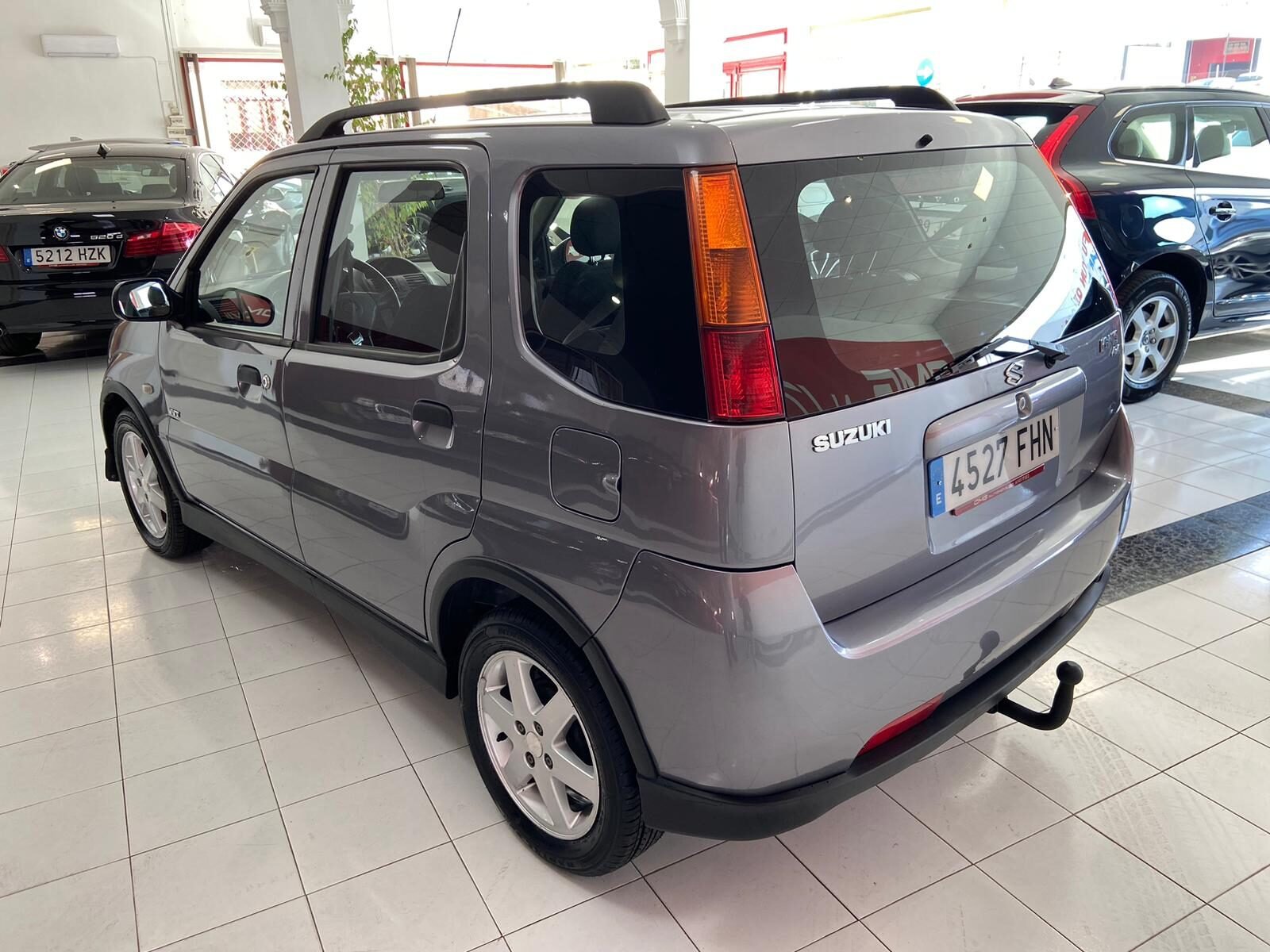 SUZUKI IGNIS 1.5  4x4