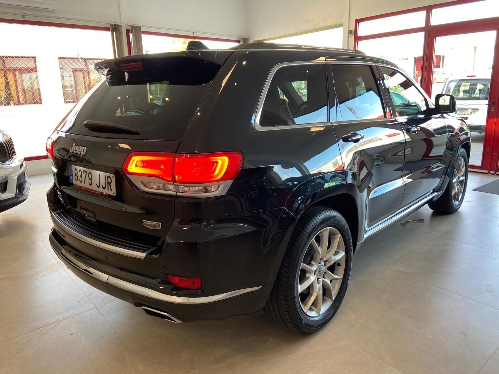 JEEP GRAND CHEROKEE 3.0 DIESEL V6 SUMMIT