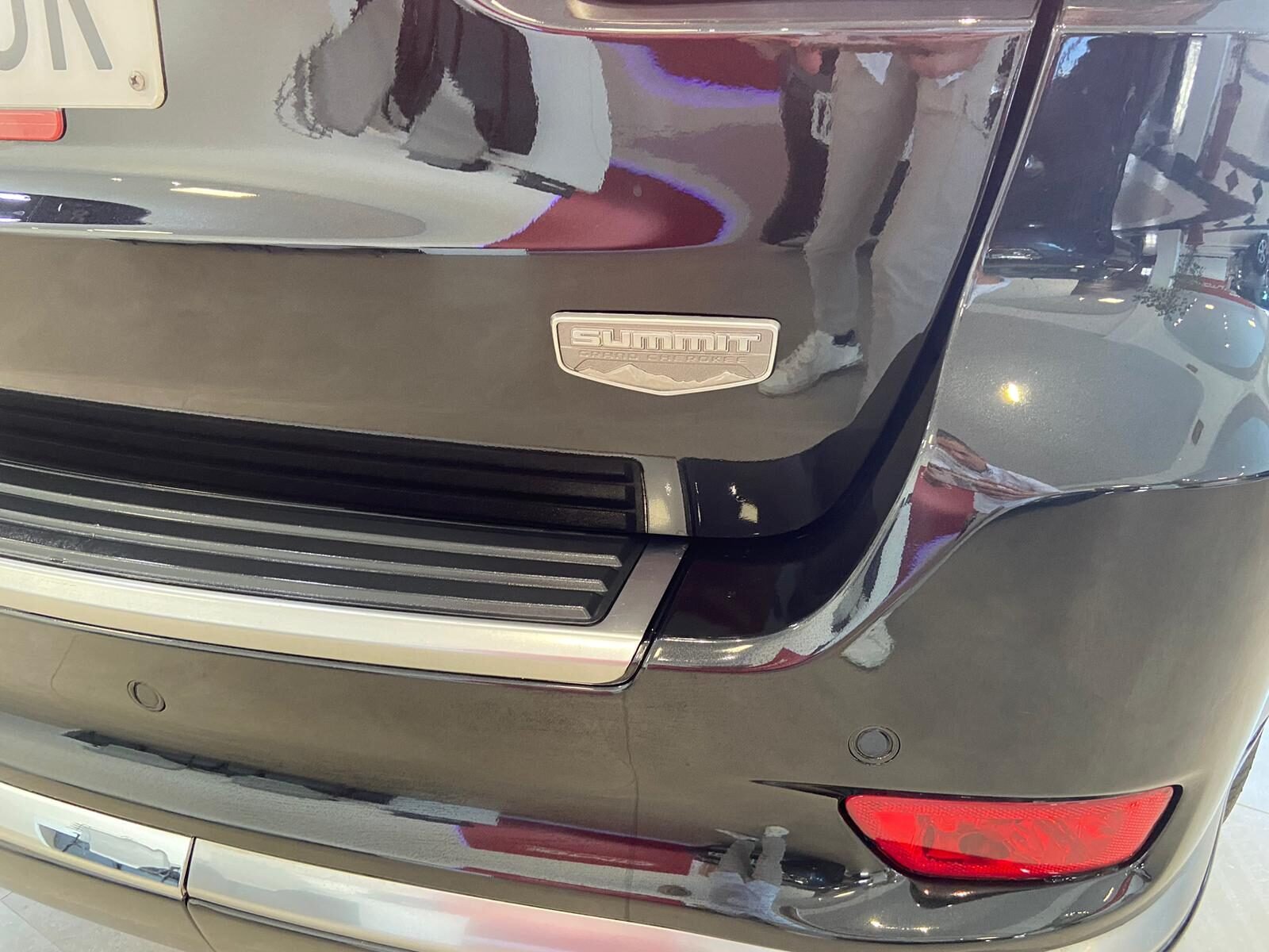 JEEP GRAND CHEROKEE 3.0 DIESEL V6 SUMMIT
