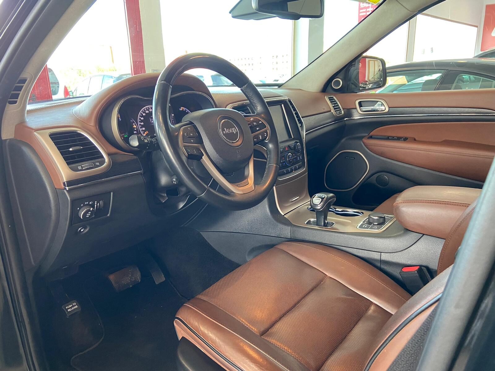 JEEP GRAND CHEROKEE 3.0 DIESEL V6 SUMMIT
