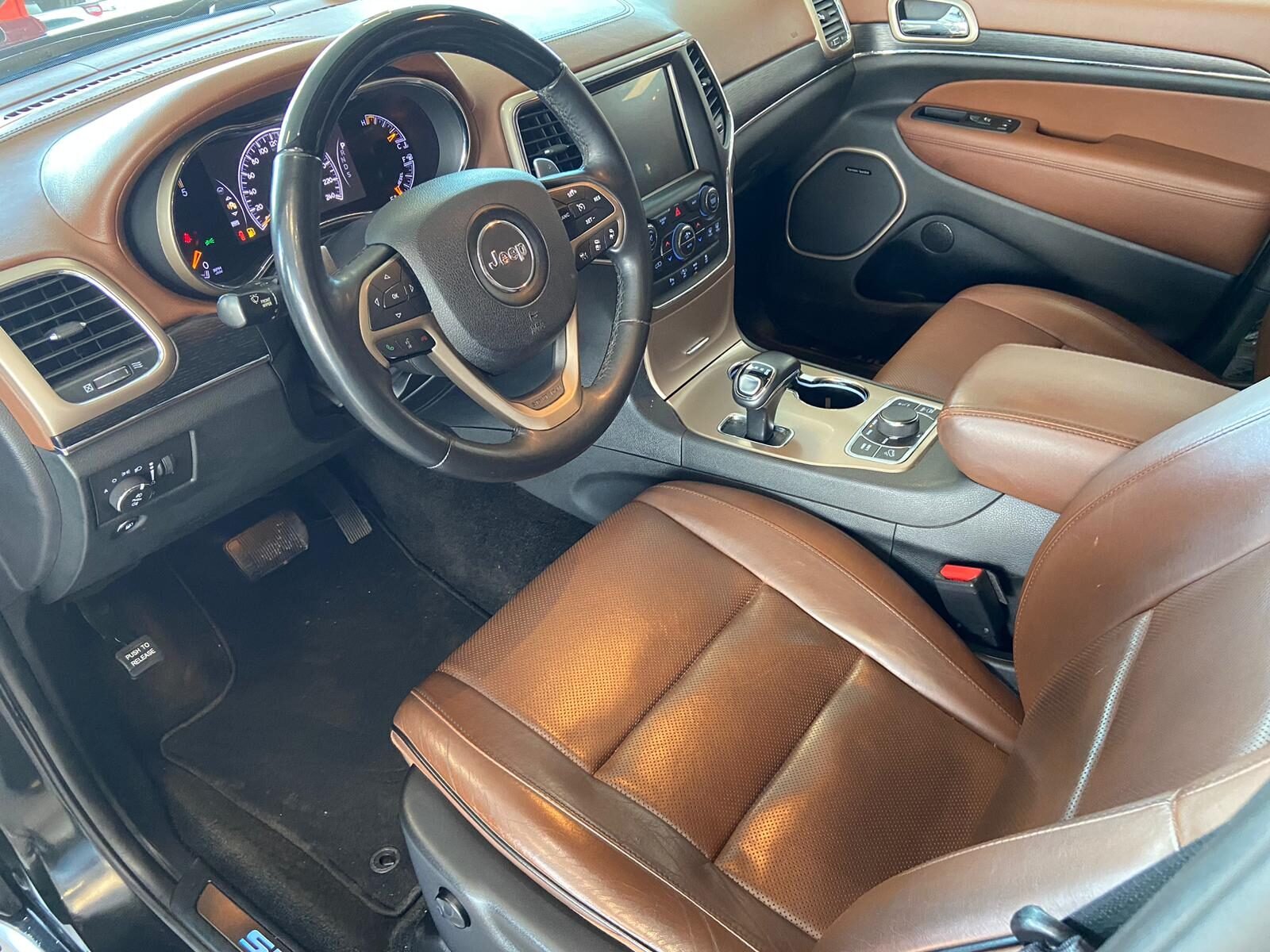 JEEP GRAND CHEROKEE 3.0 DIESEL V6 SUMMIT