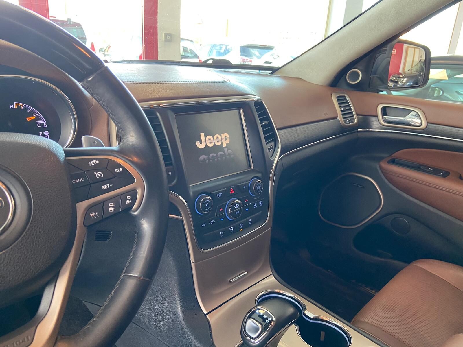 JEEP GRAND CHEROKEE 3.0 DIESEL V6 SUMMIT