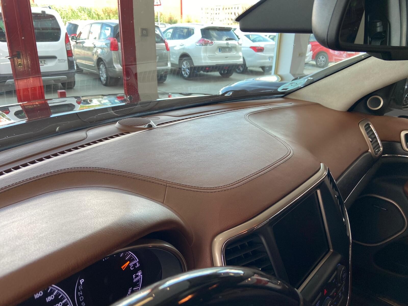 JEEP GRAND CHEROKEE 3.0 DIESEL V6 SUMMIT