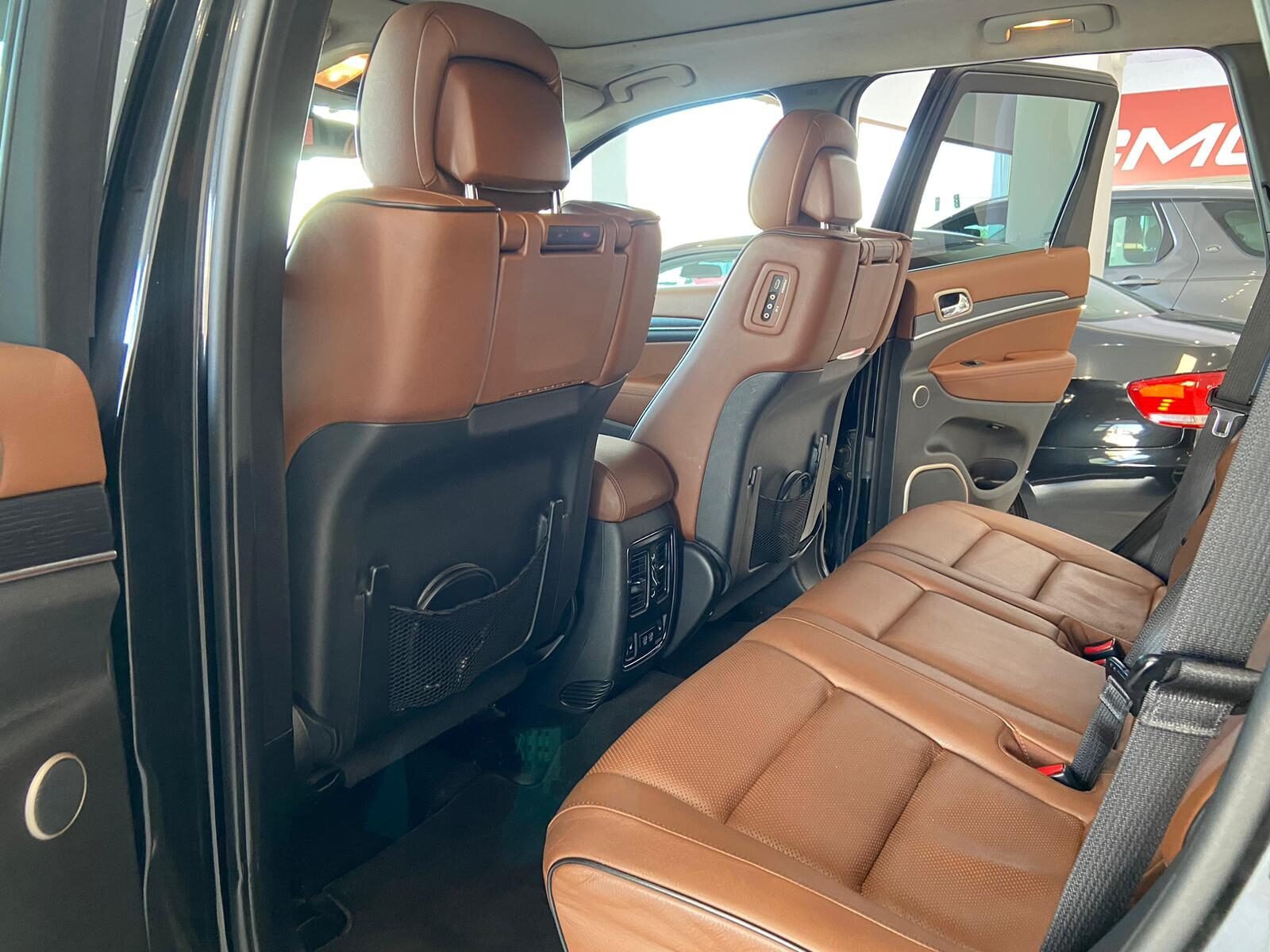 JEEP GRAND CHEROKEE 3.0 DIESEL V6 SUMMIT