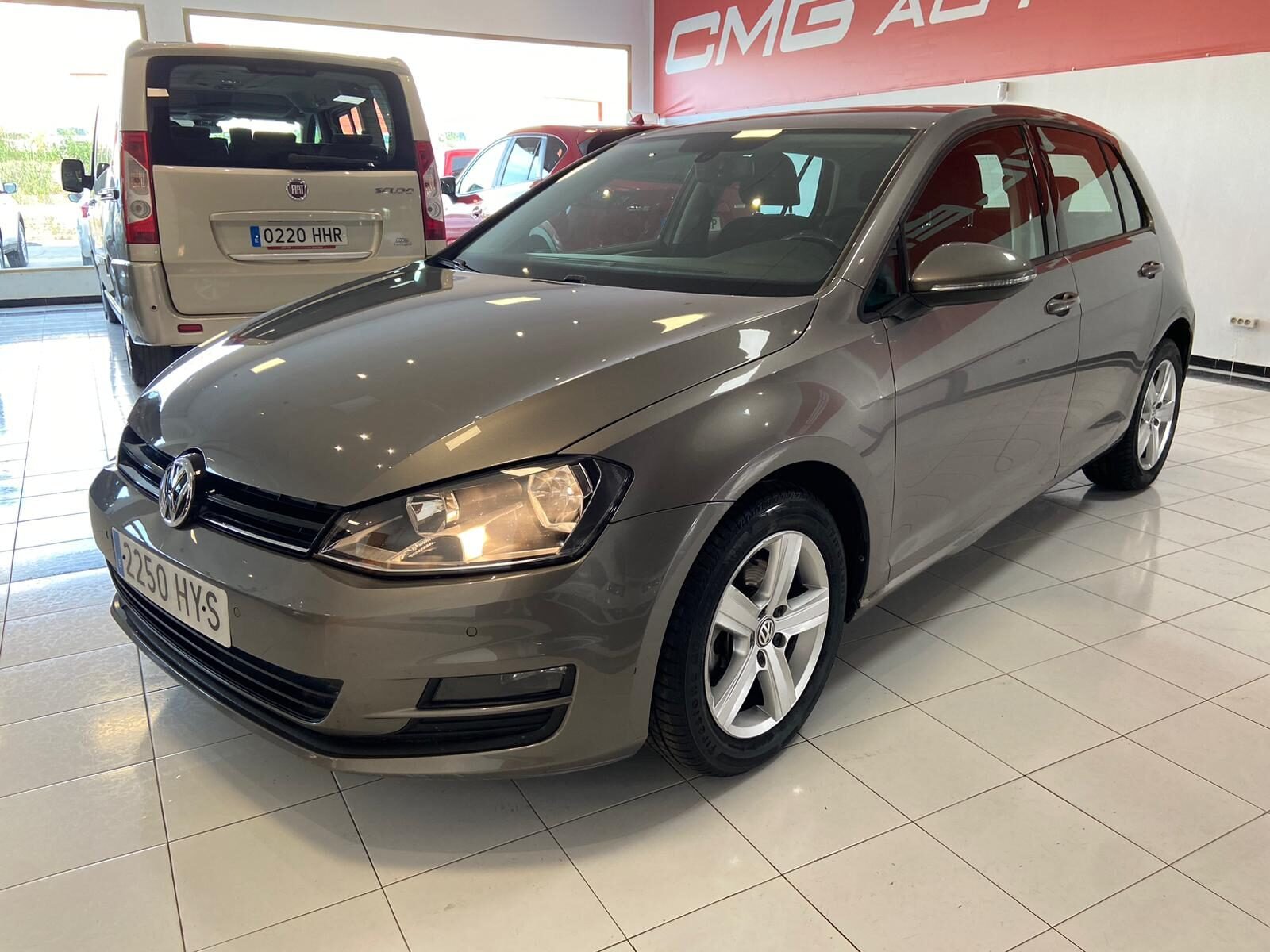 VOLKSWAGEN GOLF 1.6 TDI BMT