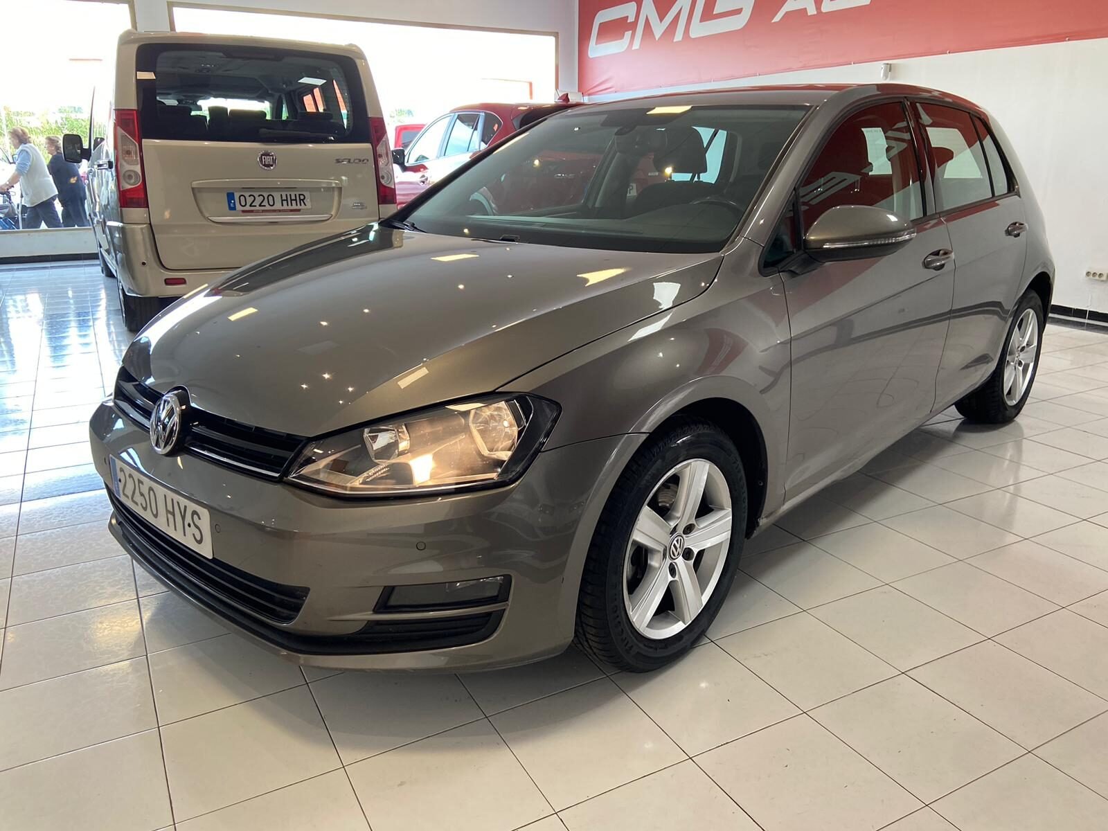 VOLKSWAGEN GOLF 1.6 TDI BMT