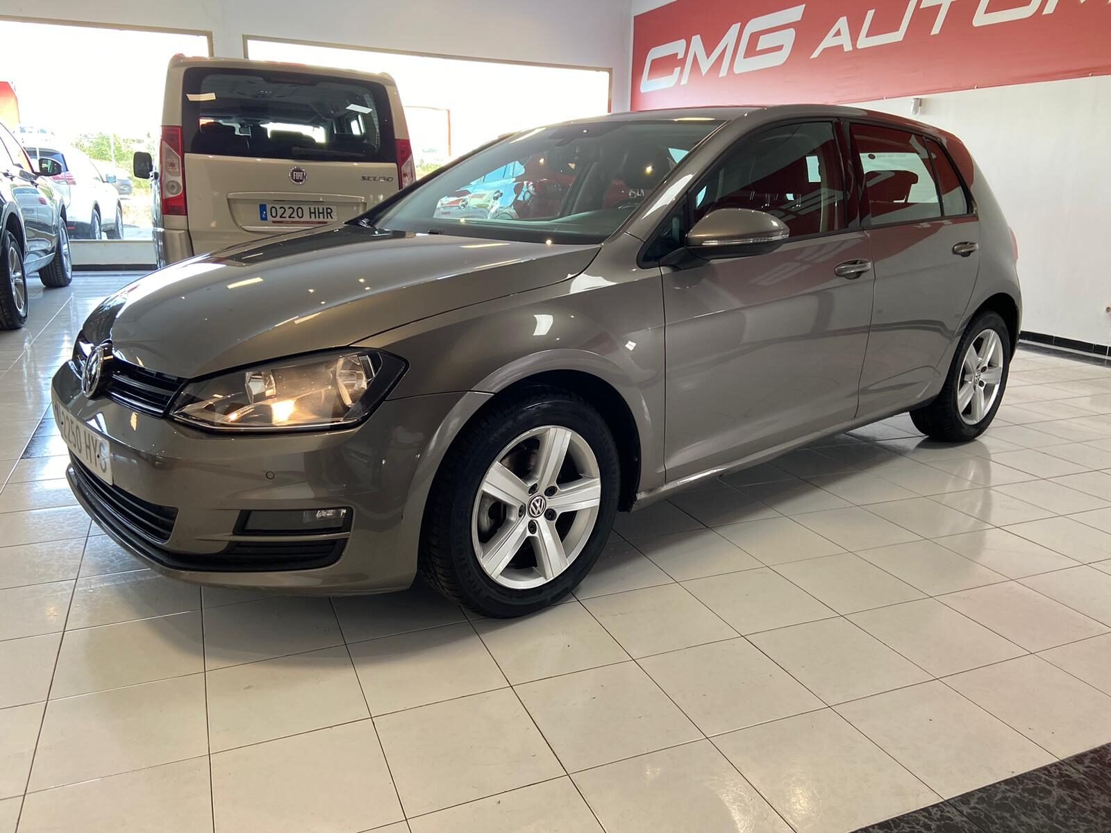 VOLKSWAGEN GOLF 1.6 TDI BMT