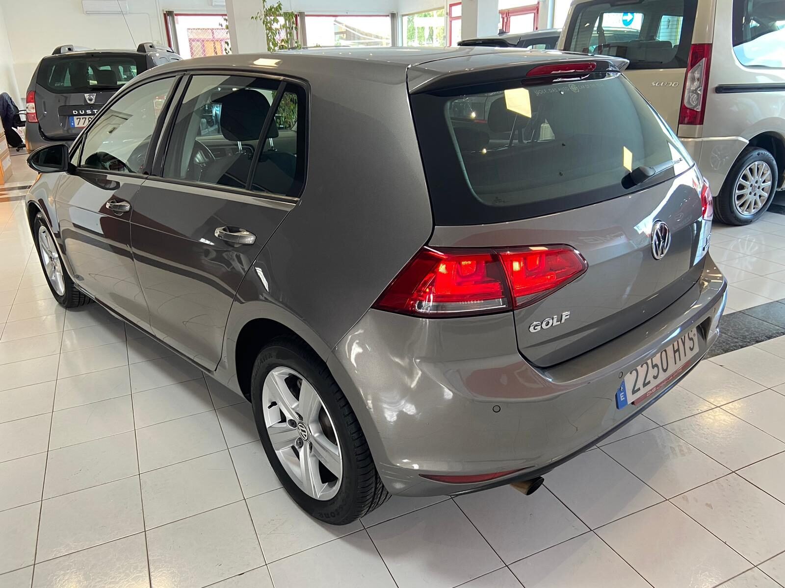 VOLKSWAGEN GOLF 1.6 TDI BMT