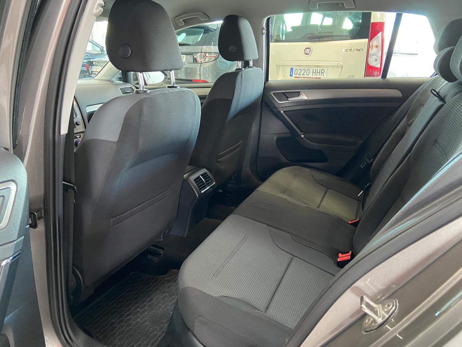 VOLKSWAGEN GOLF 1.6 TDI BMT