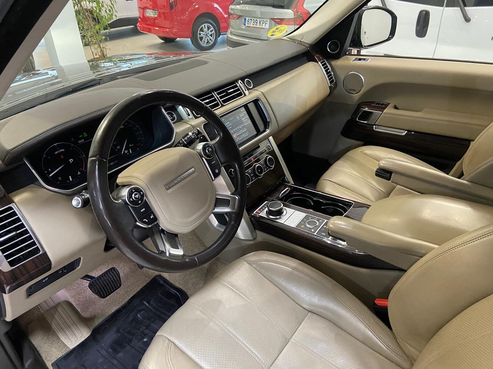 LAND-ROVER RANGE ROVER 4.4 SDI AUTOBIOGRAPHY