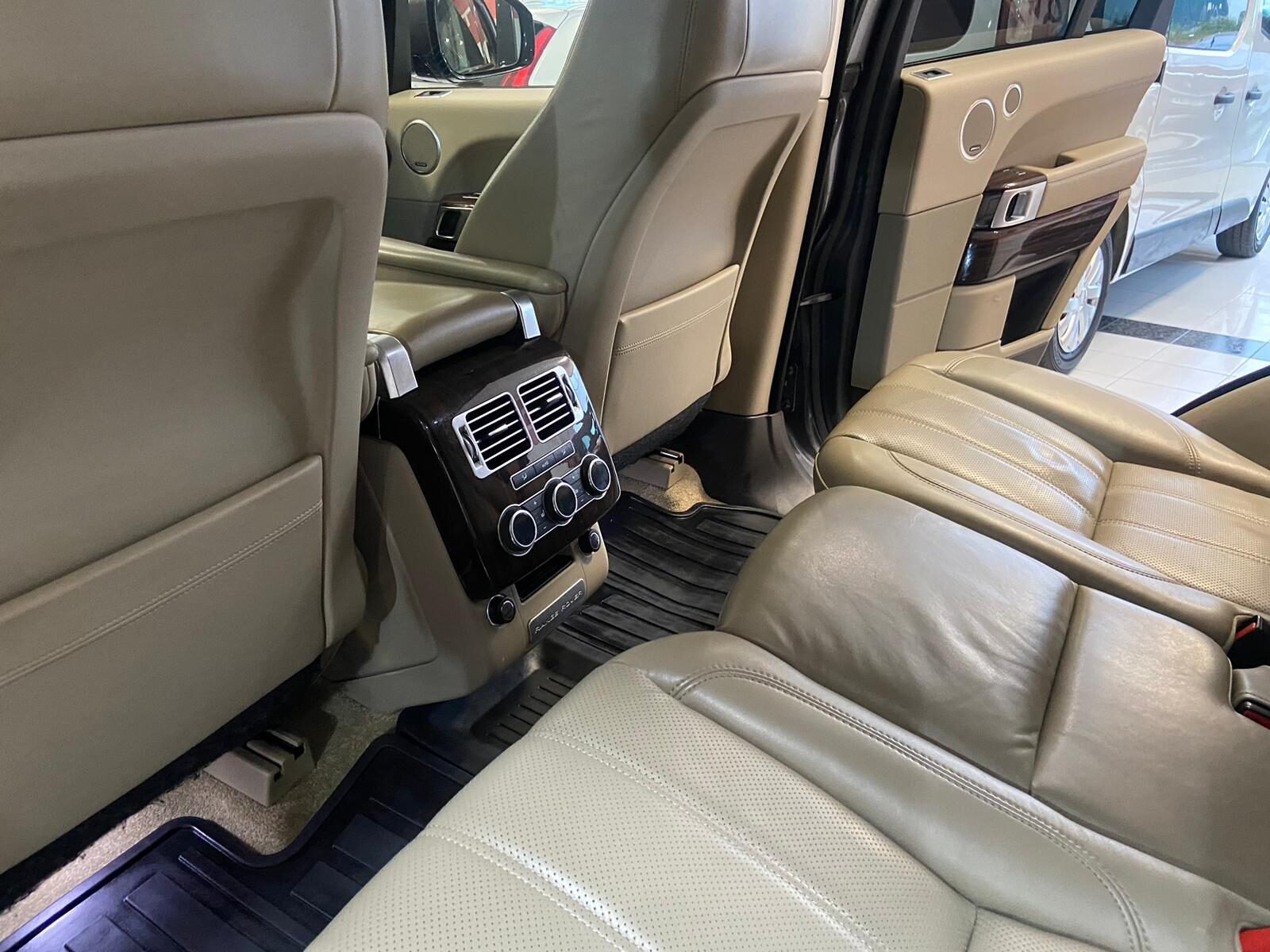 LAND-ROVER RANGE ROVER 4.4 SDI AUTOBIOGRAPHY