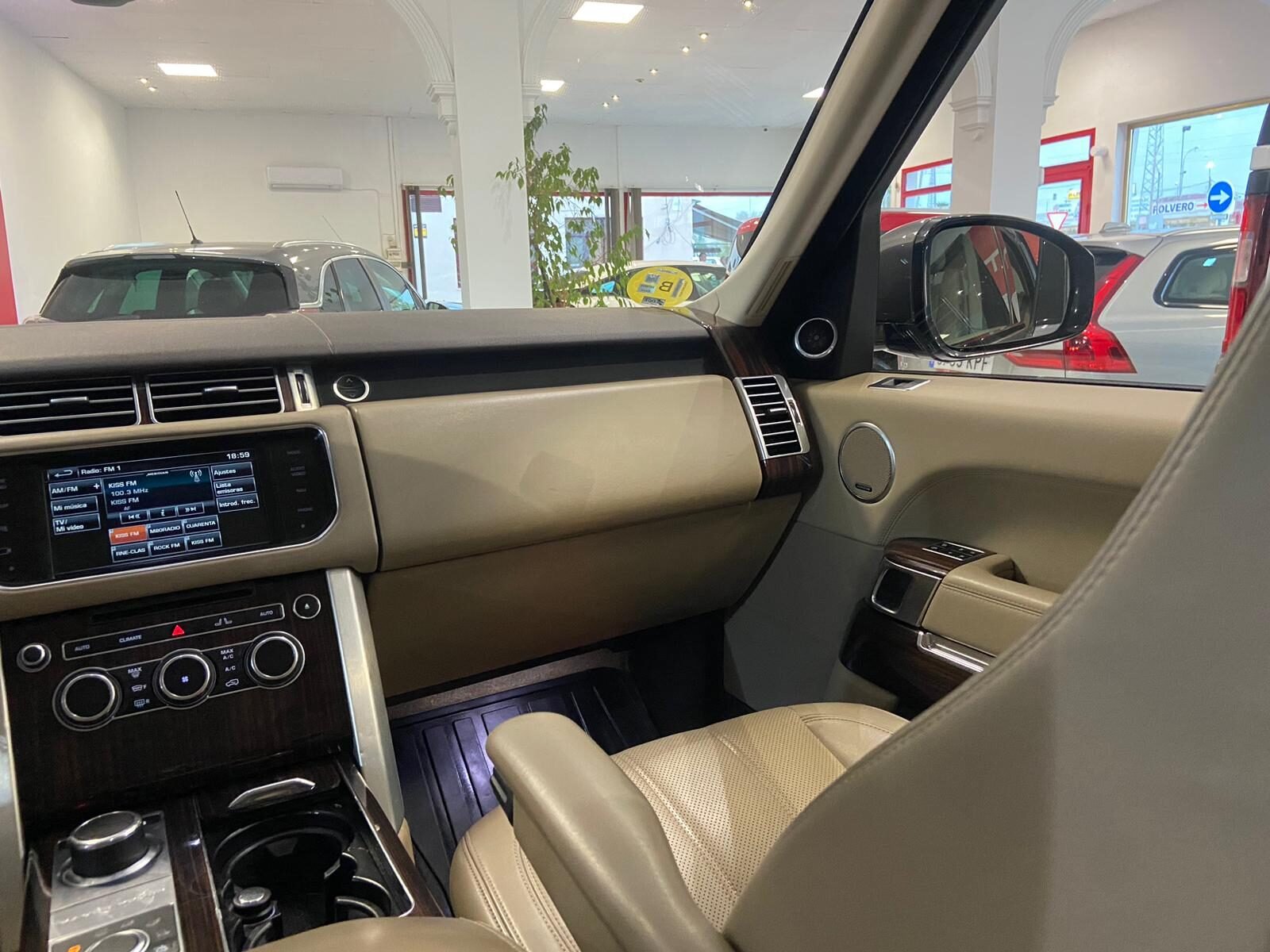 LAND-ROVER RANGE ROVER 4.4 SDI AUTOBIOGRAPHY