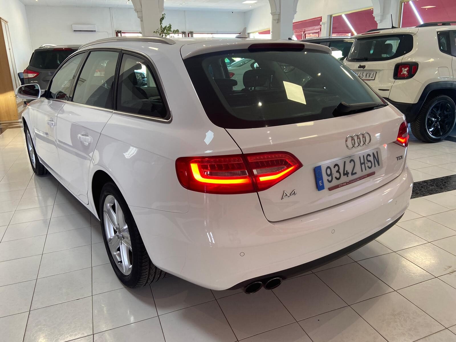 AUDI A4 AVANT 2.0 TDI QUATTRO