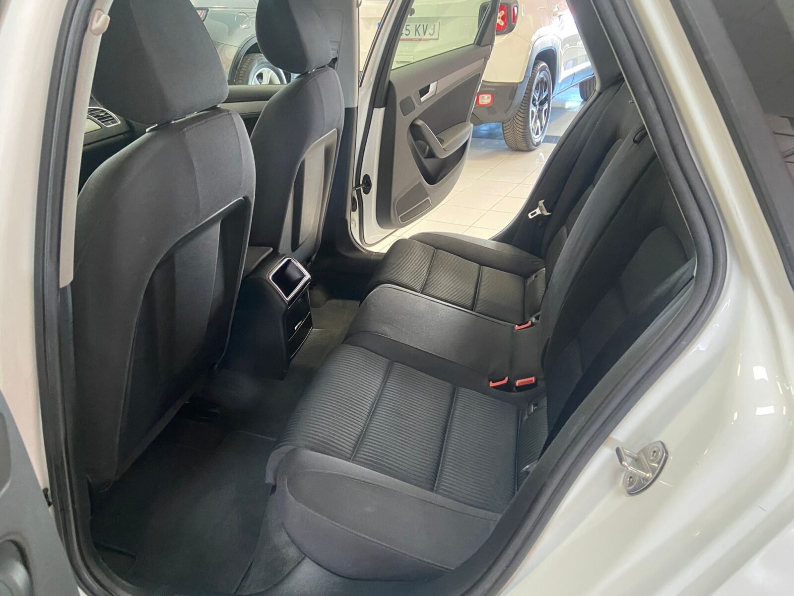 AUDI A4 AVANT 2.0 TDI QUATTRO