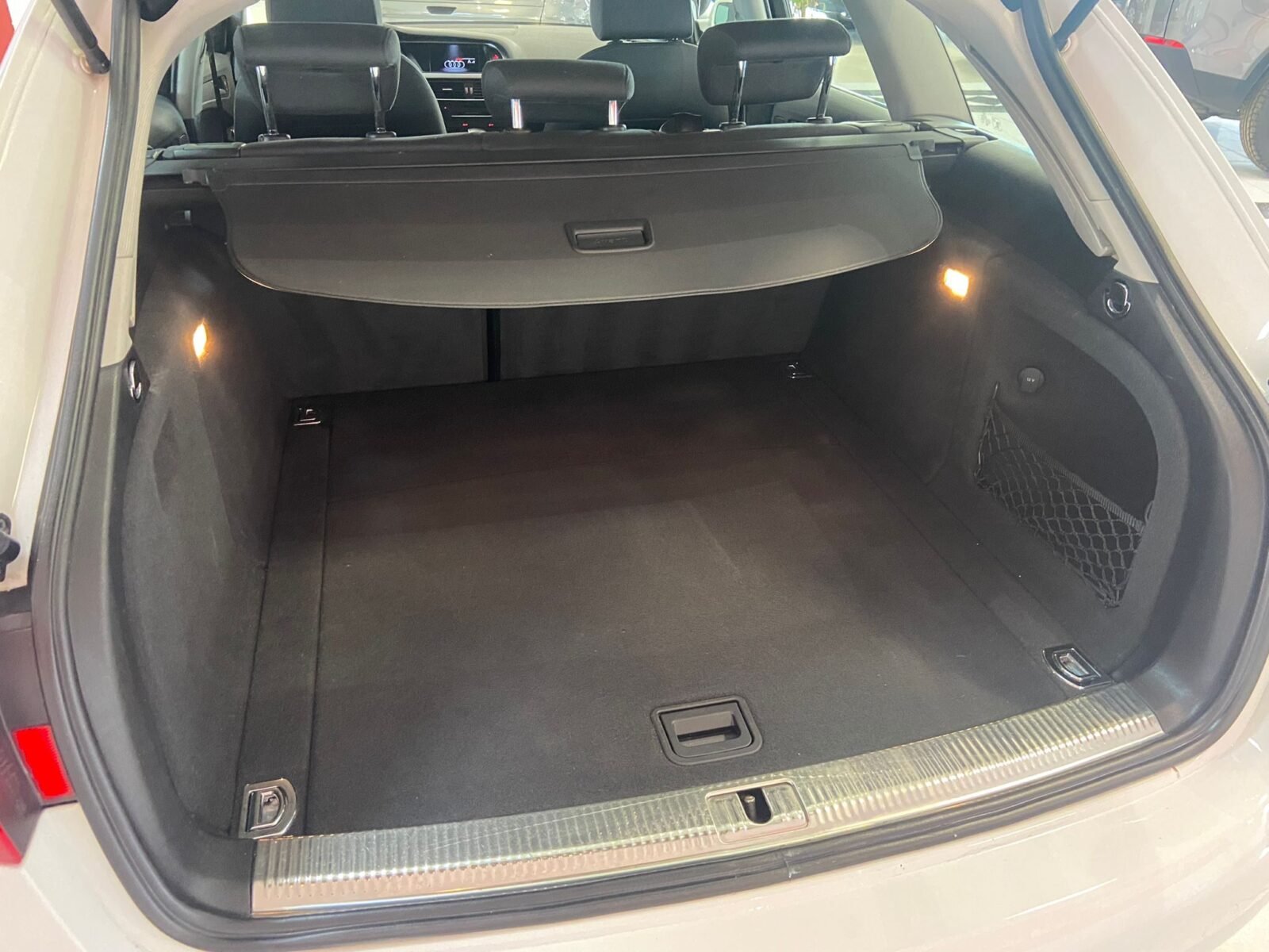 AUDI A4 AVANT 2.0 TDI QUATTRO