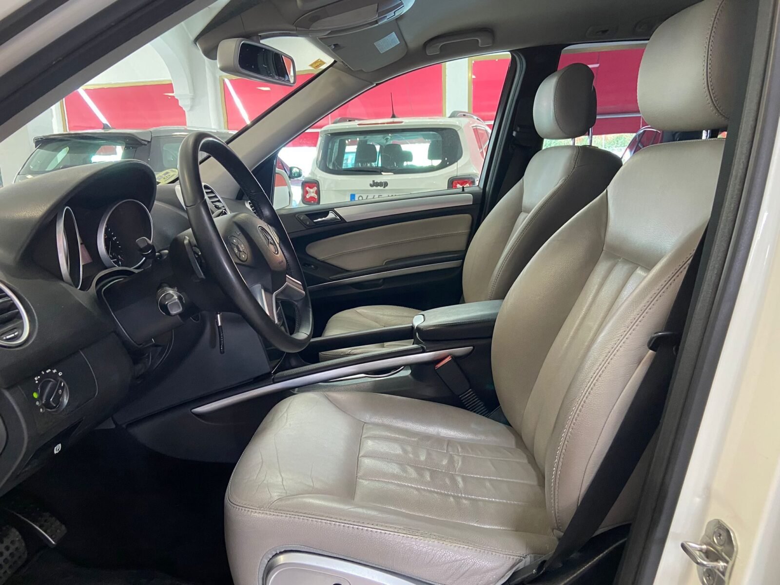 MERCEDES-BENZ ML 300 CDI