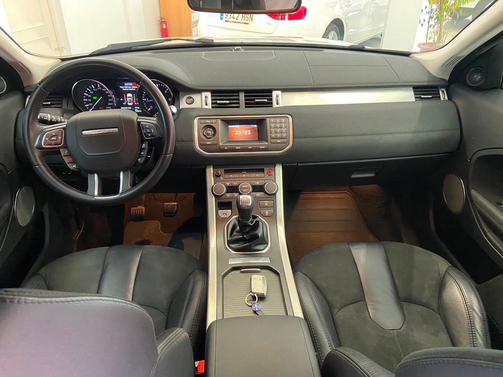 LAND-ROVER RANGE ROVER EVOQUE 2.2 eD4 