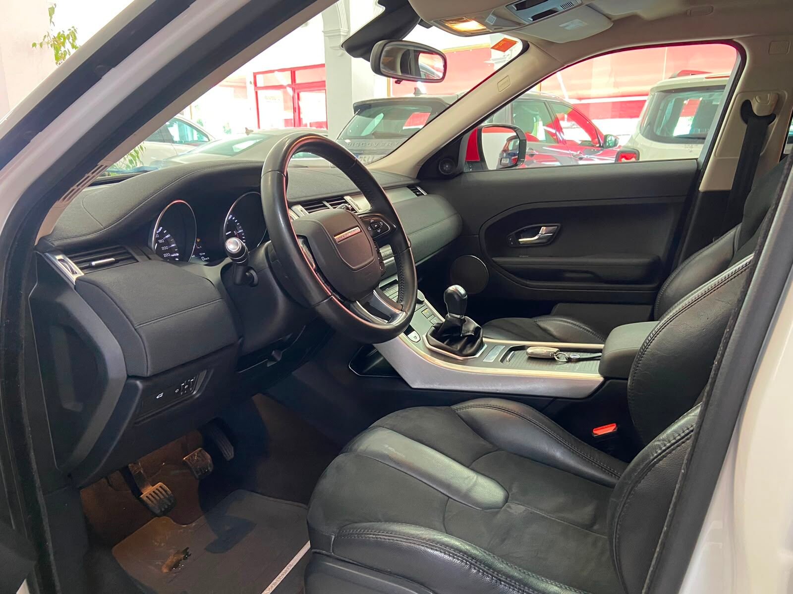 LAND-ROVER RANGE ROVER EVOQUE 2.2 eD4 