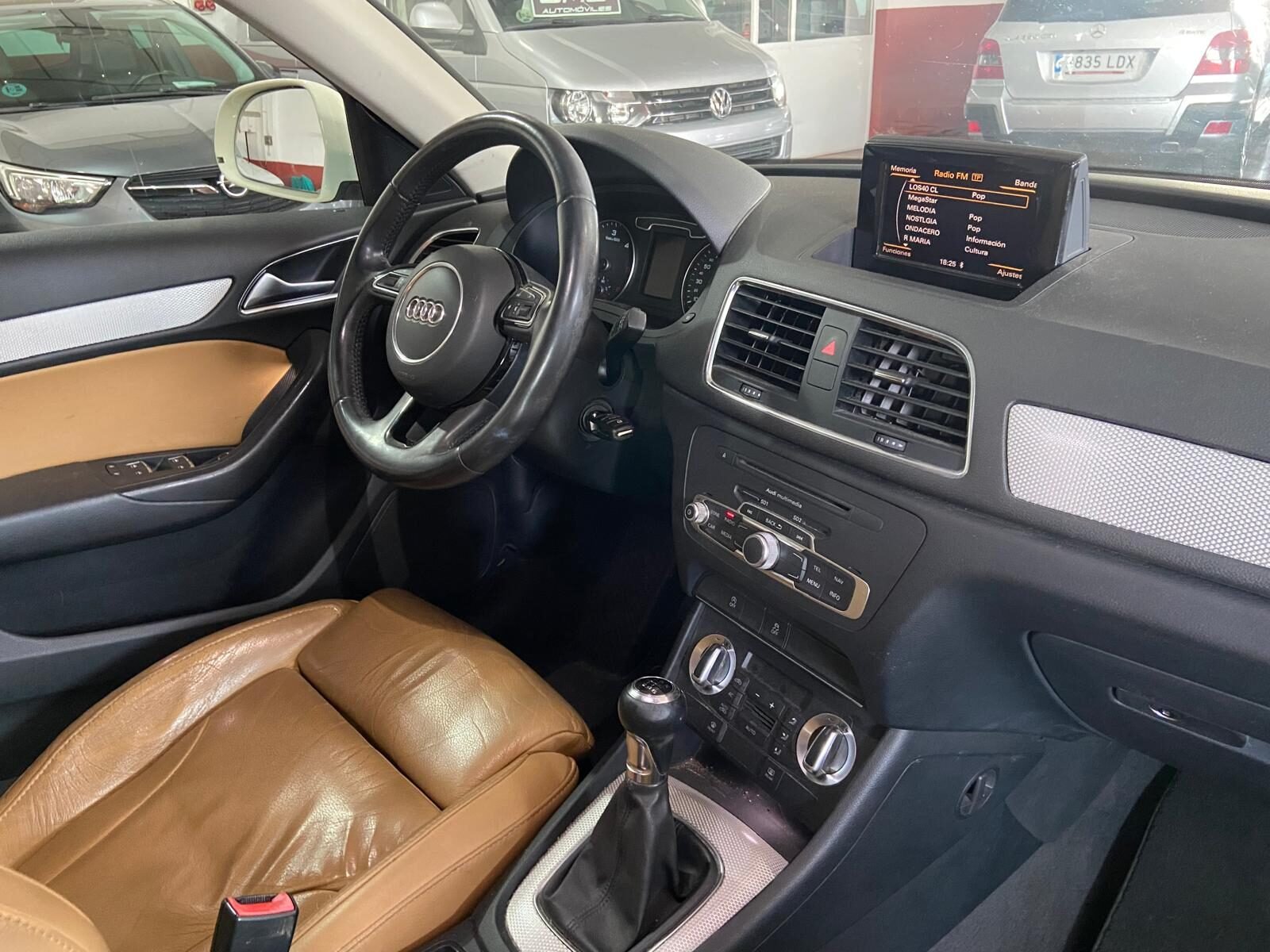 AUDI Q3 2.0 TDI AMBITION