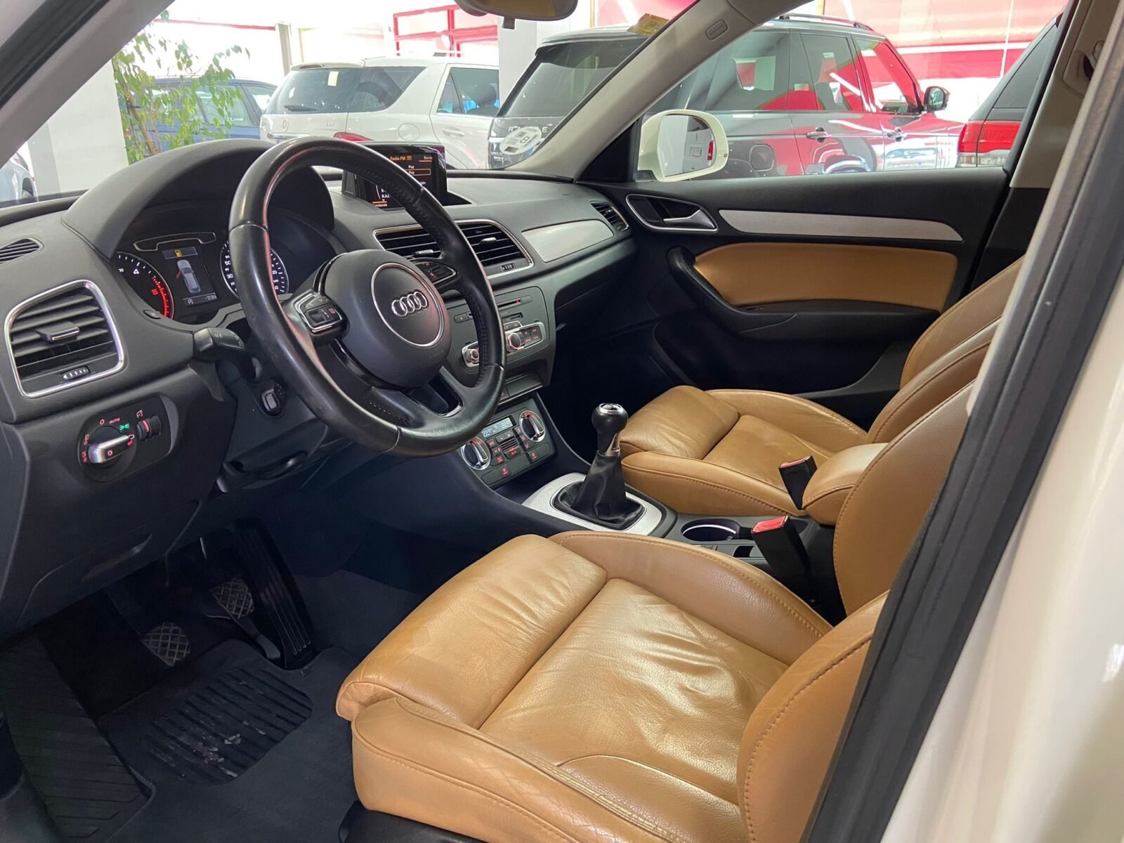 AUDI Q3 2.0 TDI 