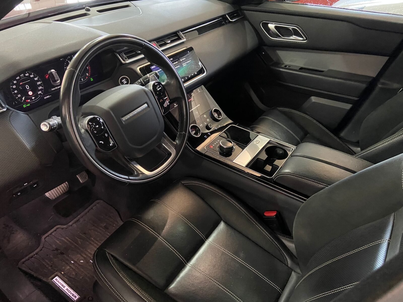 LAND-ROVER RANGE ROVER VELAR 2.0 R-Dinamyc 4x4
