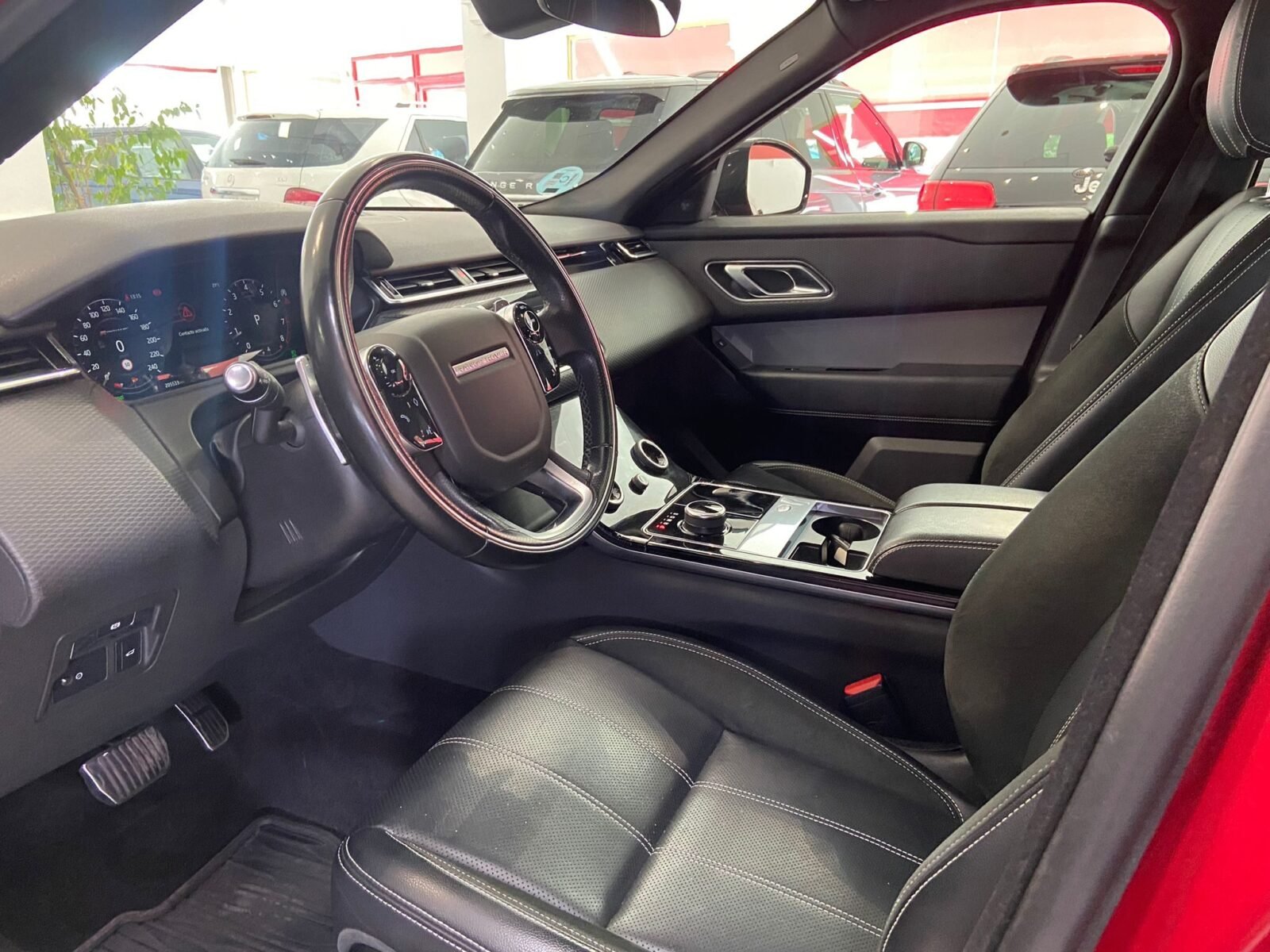 LAND-ROVER RANGE ROVER VELAR 2.0 turbo R-Dinamyc 4x4