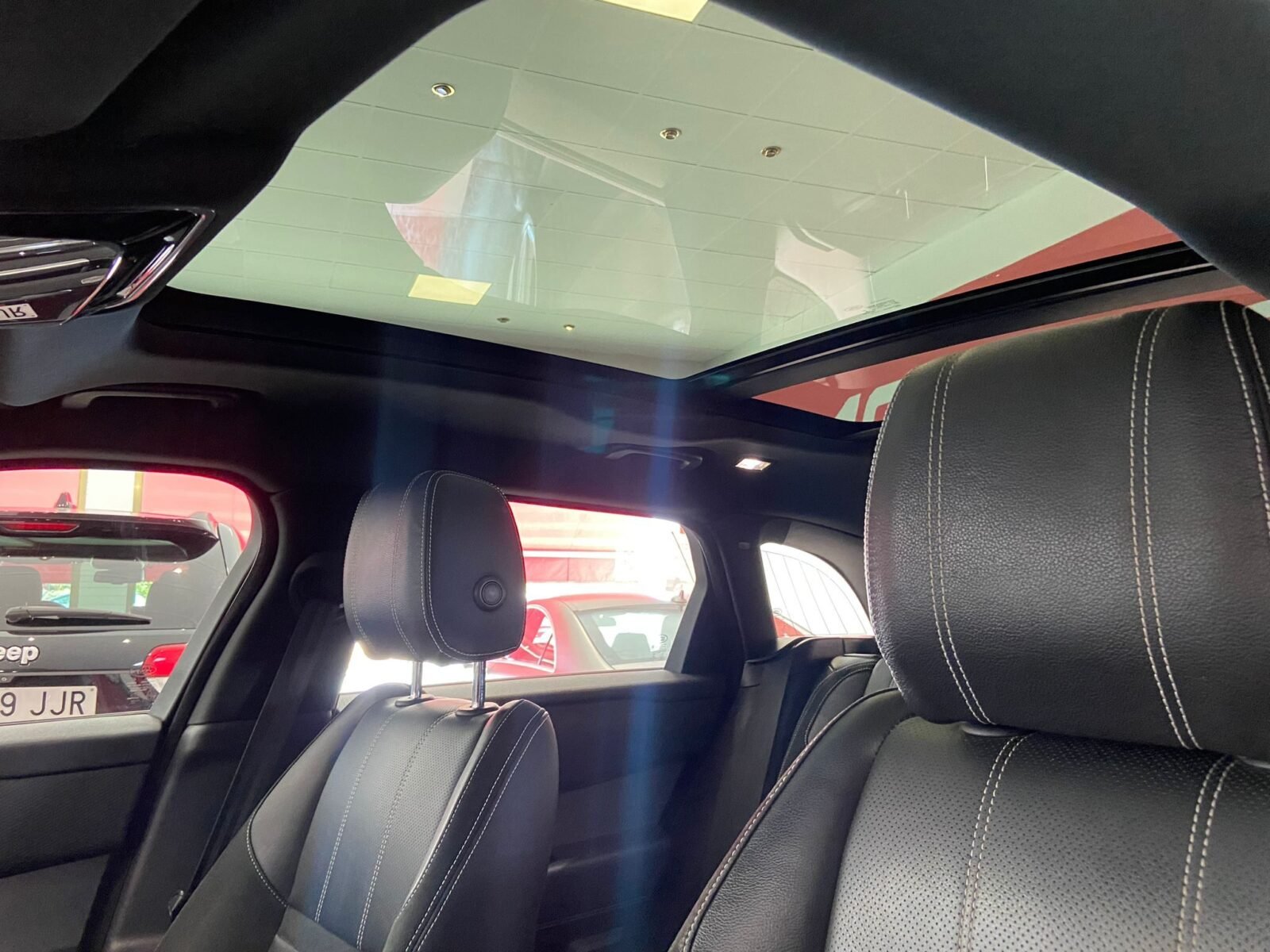 LAND-ROVER RANGE ROVER VELAR 2.0 turbo R-Dinamyc 4x4